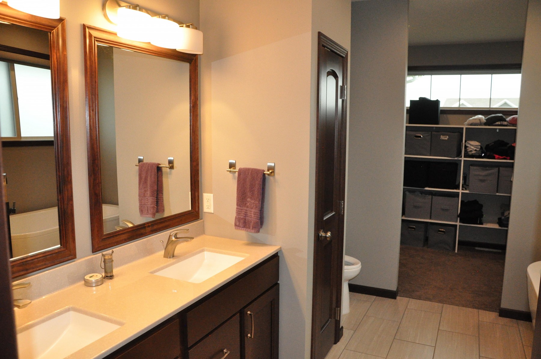 1208 Summit Circle, Brookings, SD 57006