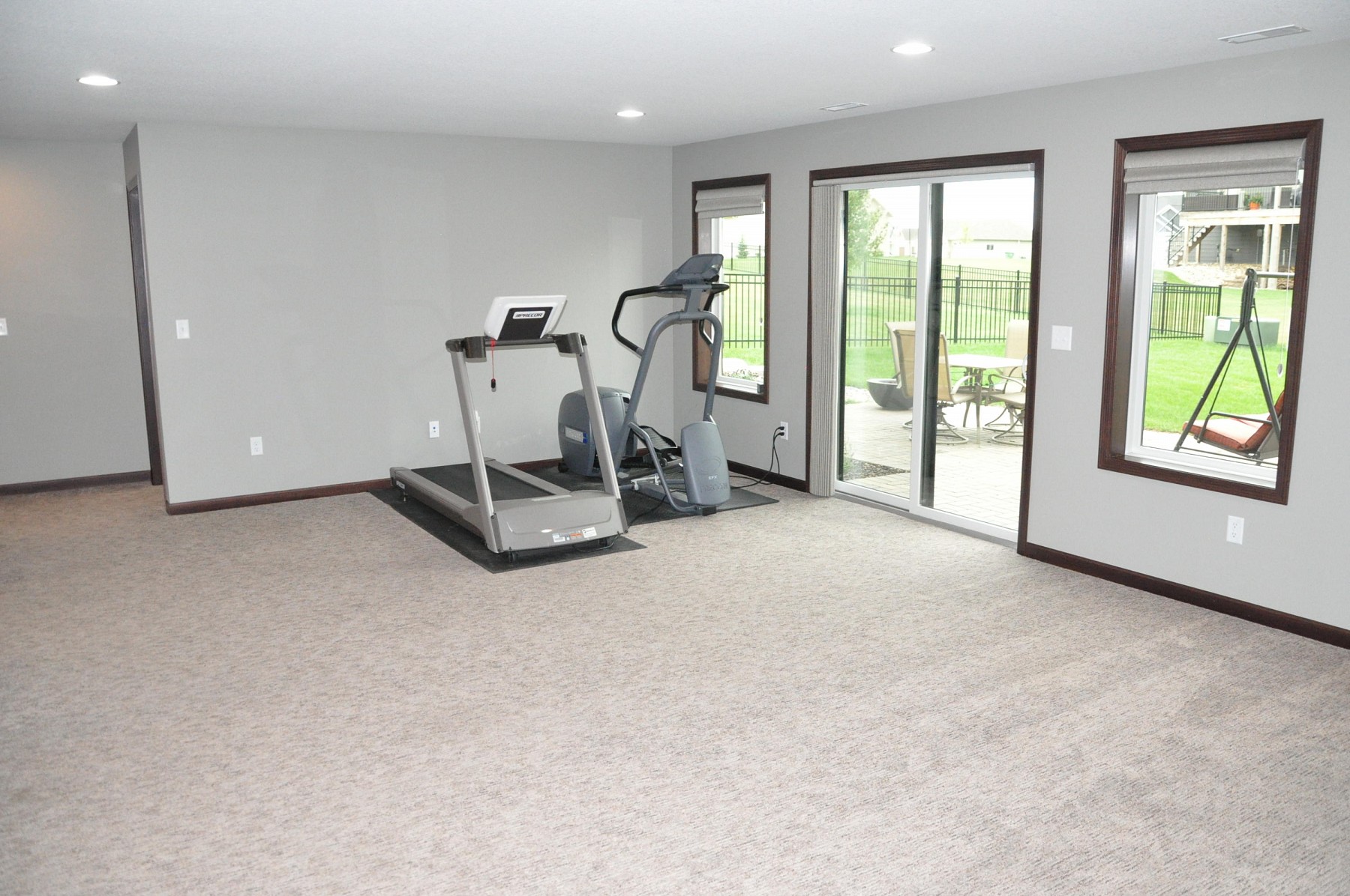 1208 Summit Circle, Brookings, SD 57006