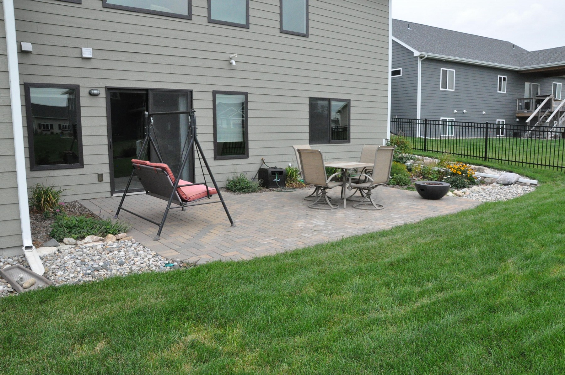 1208 Summit Circle, Brookings, SD 57006