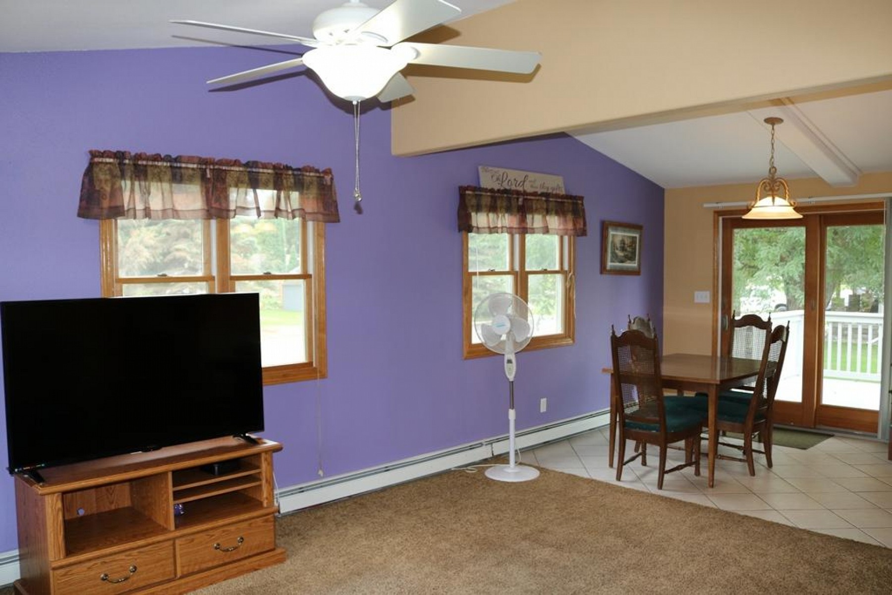 407 Lincoln Lane, Volga, SD 57071