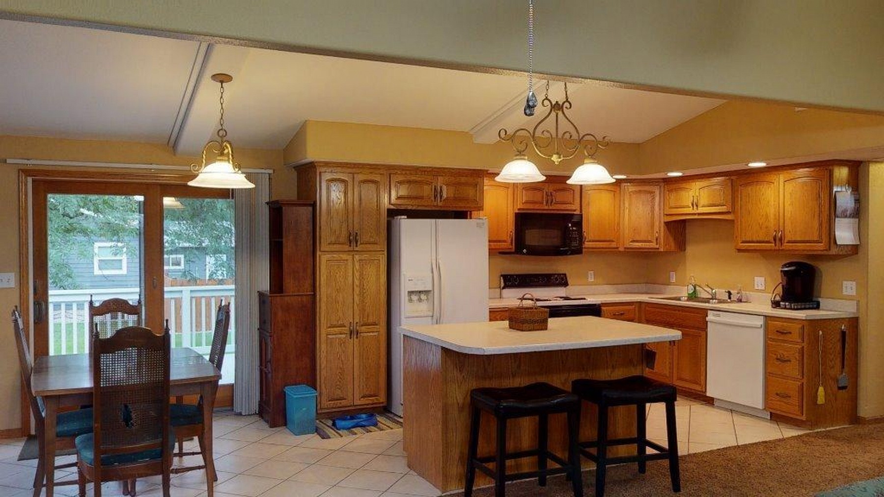 407 Lincoln Lane, Volga, SD 57071