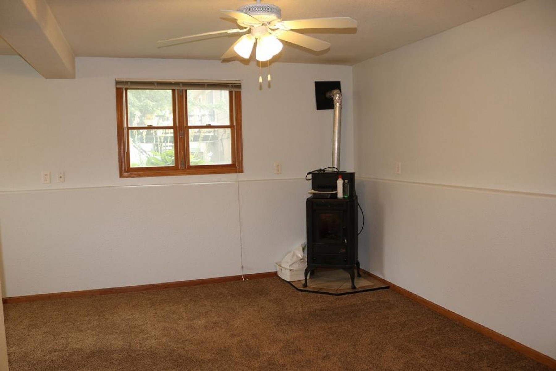 407 Lincoln Lane, Volga, SD 57071