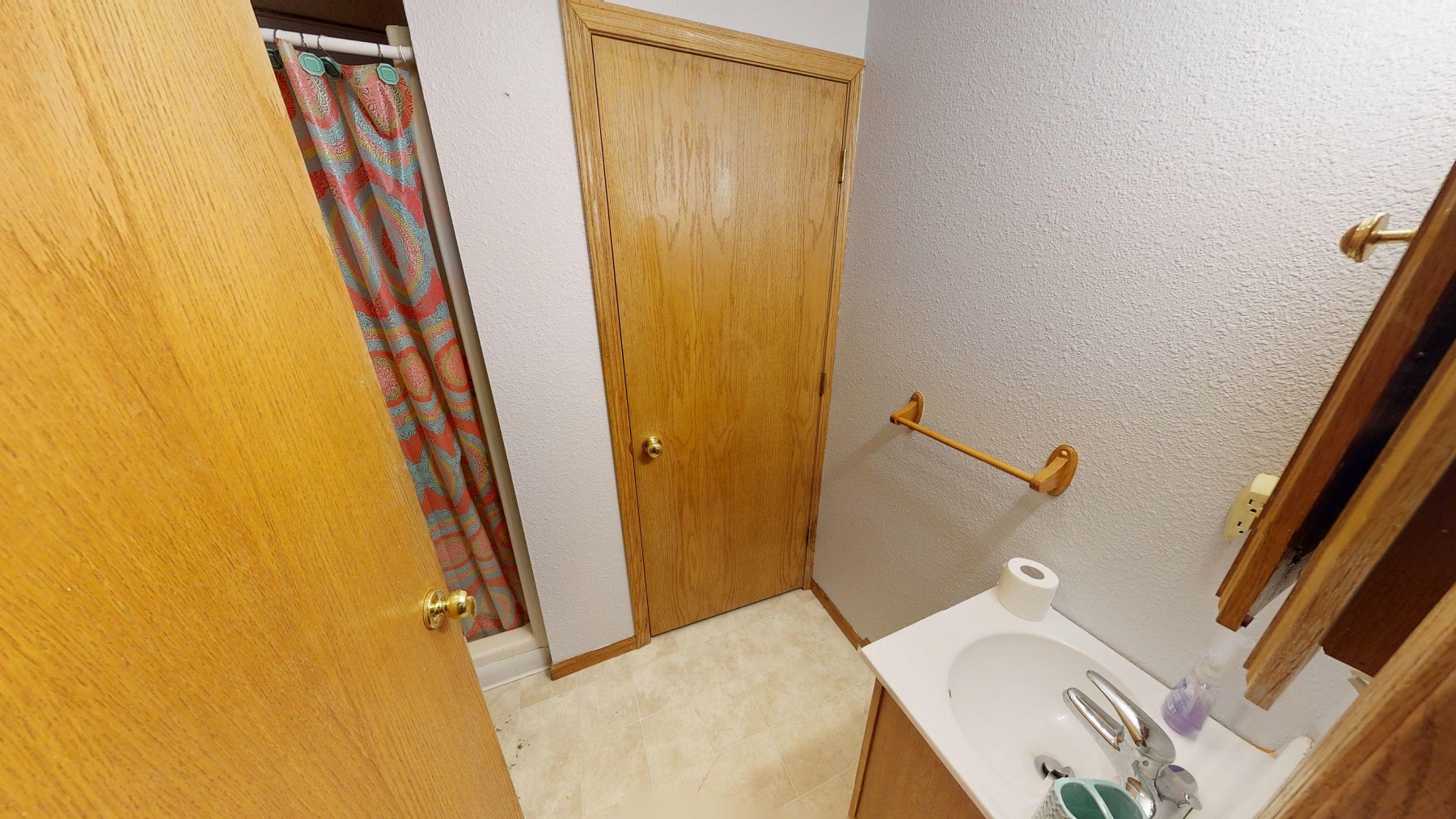 407 Lincoln Lane, Volga, SD 57071