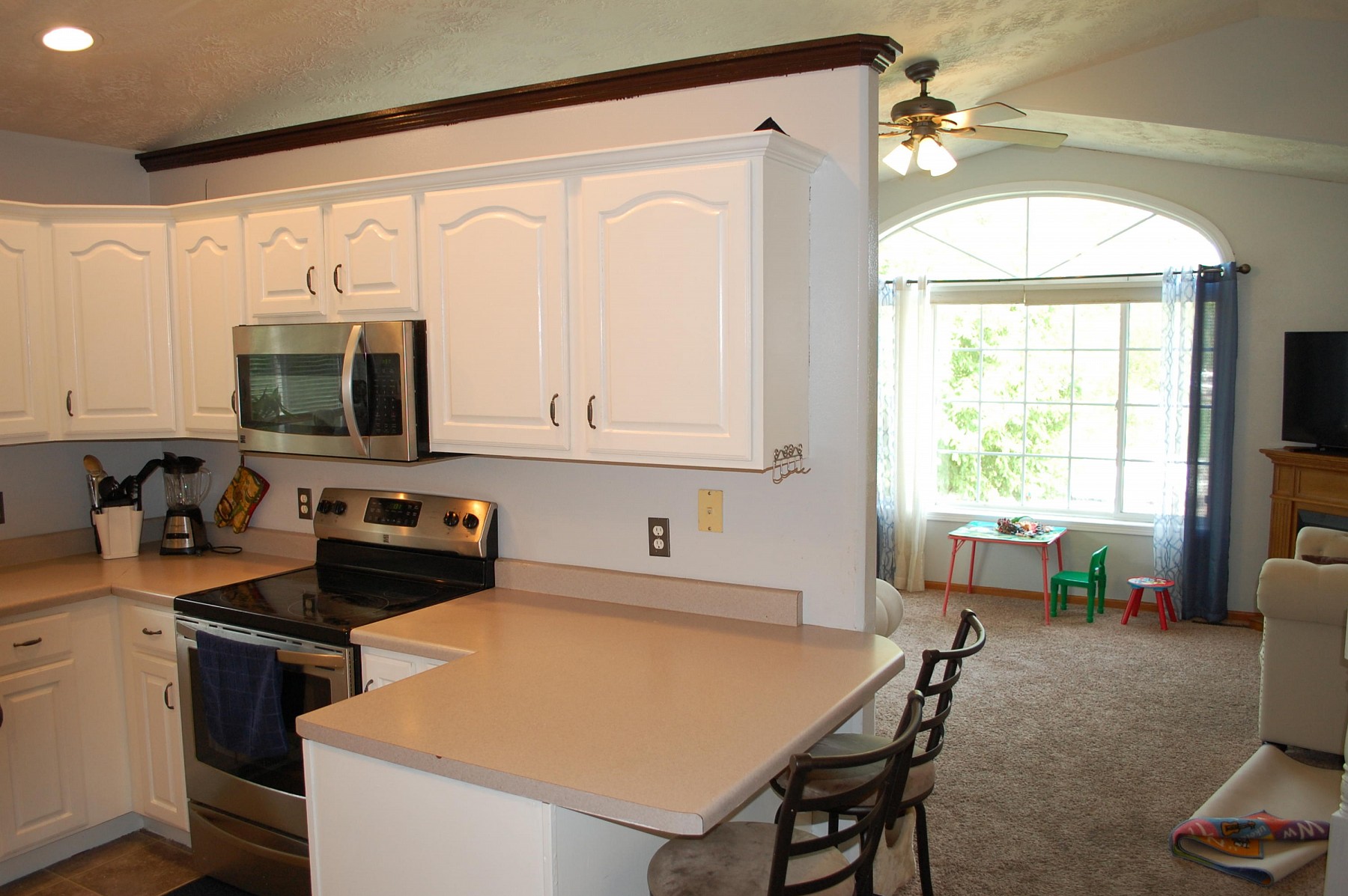 1034 Yorktown Drive, Brookings, SD 57006