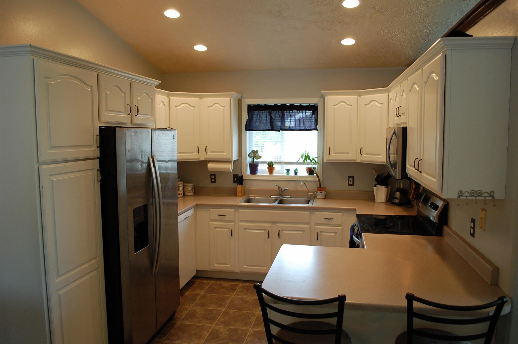 1034 Yorktown Drive, Brookings, SD 57006