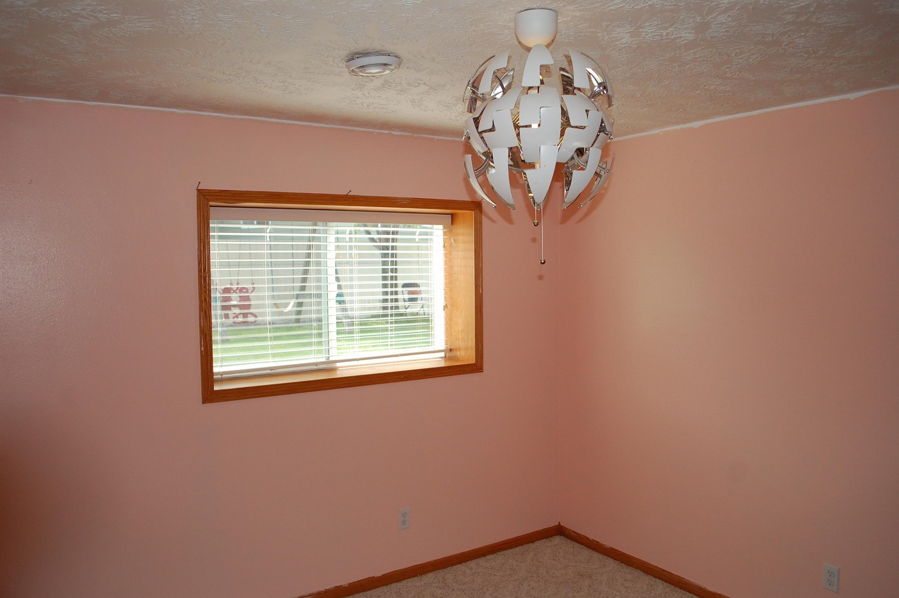 1034 Yorktown Drive, Brookings, SD 57006