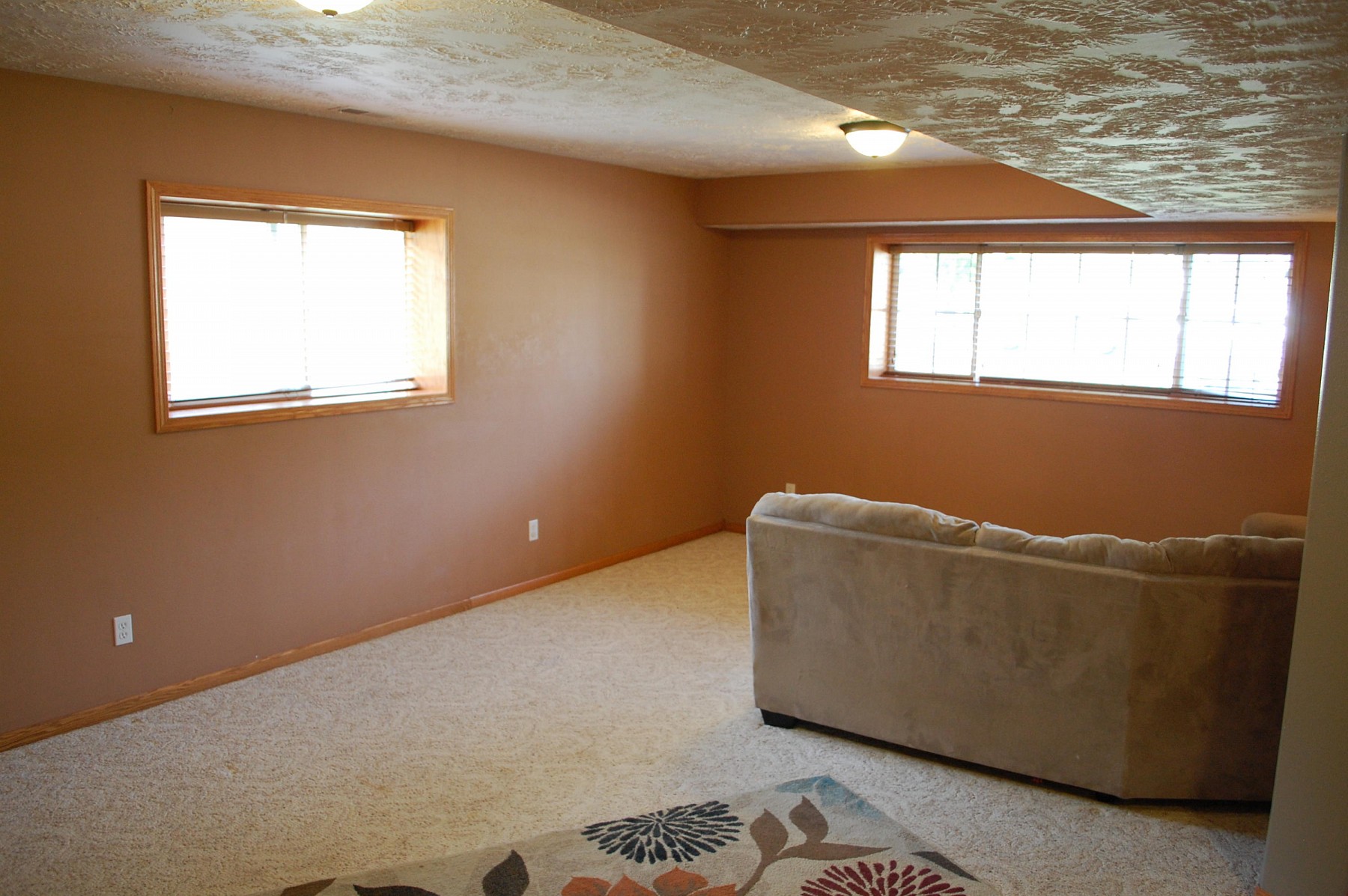 1034 Yorktown Drive, Brookings, SD 57006