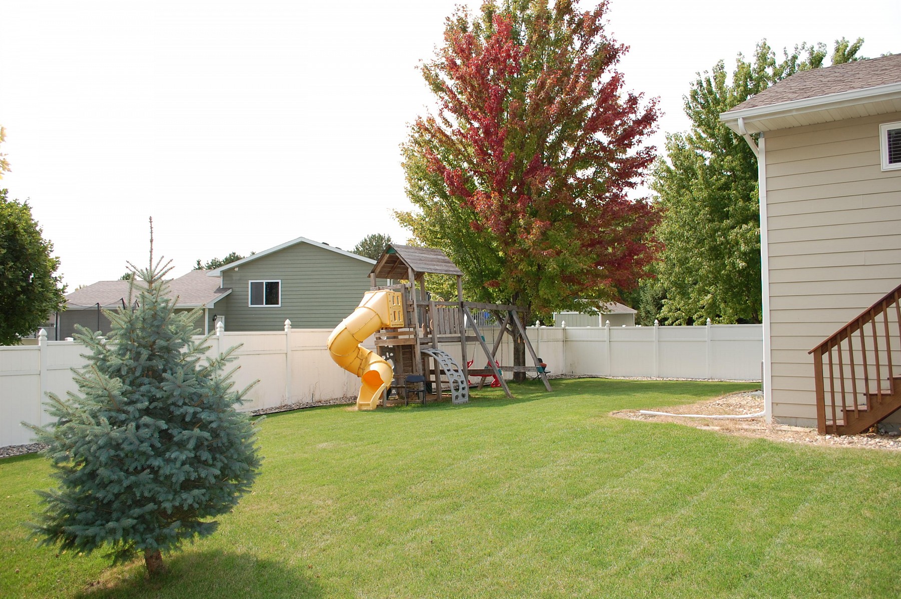 1034 Yorktown Drive, Brookings, SD 57006