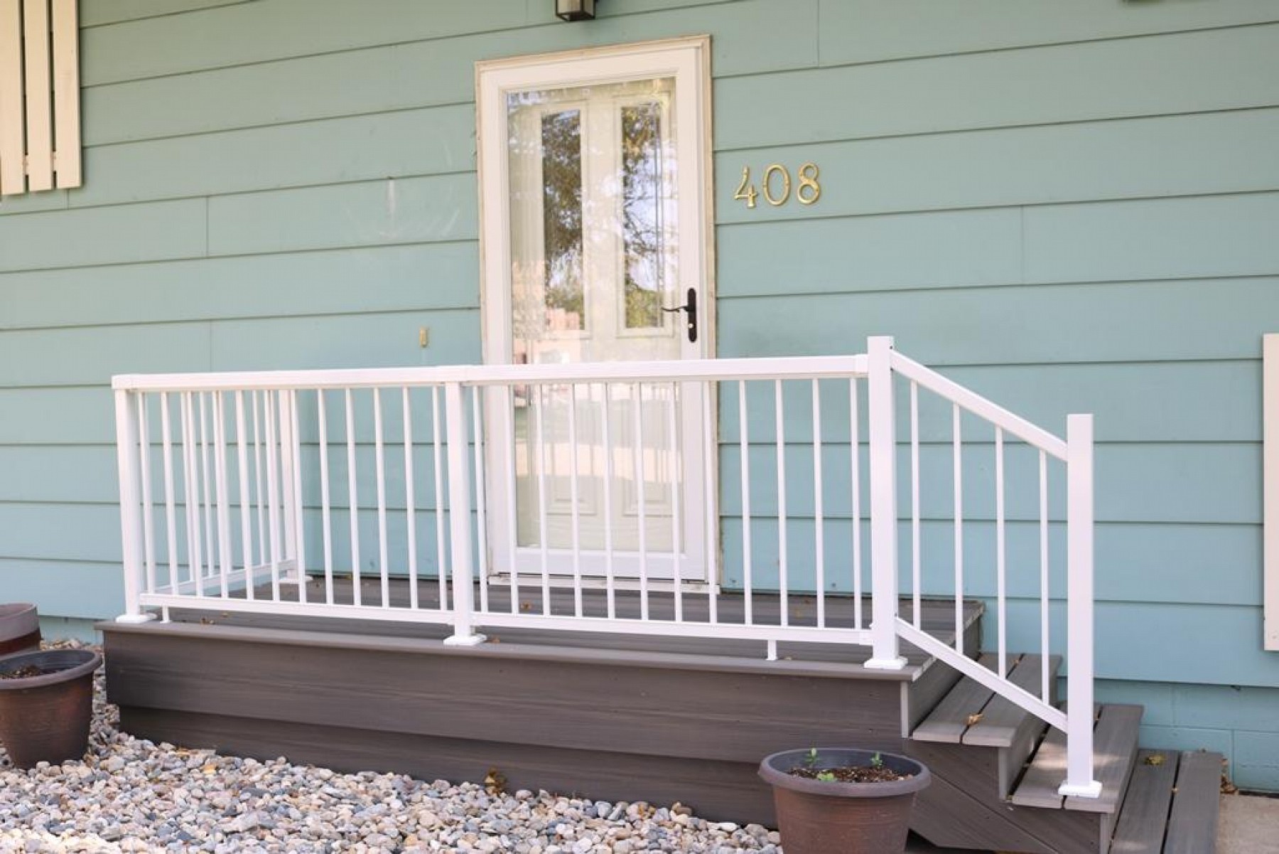 408 Dakota Avenue, Volga, SD 57071