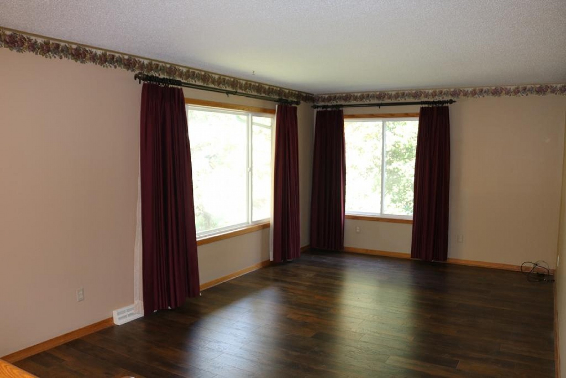 408 Dakota Avenue, Volga, SD 57071