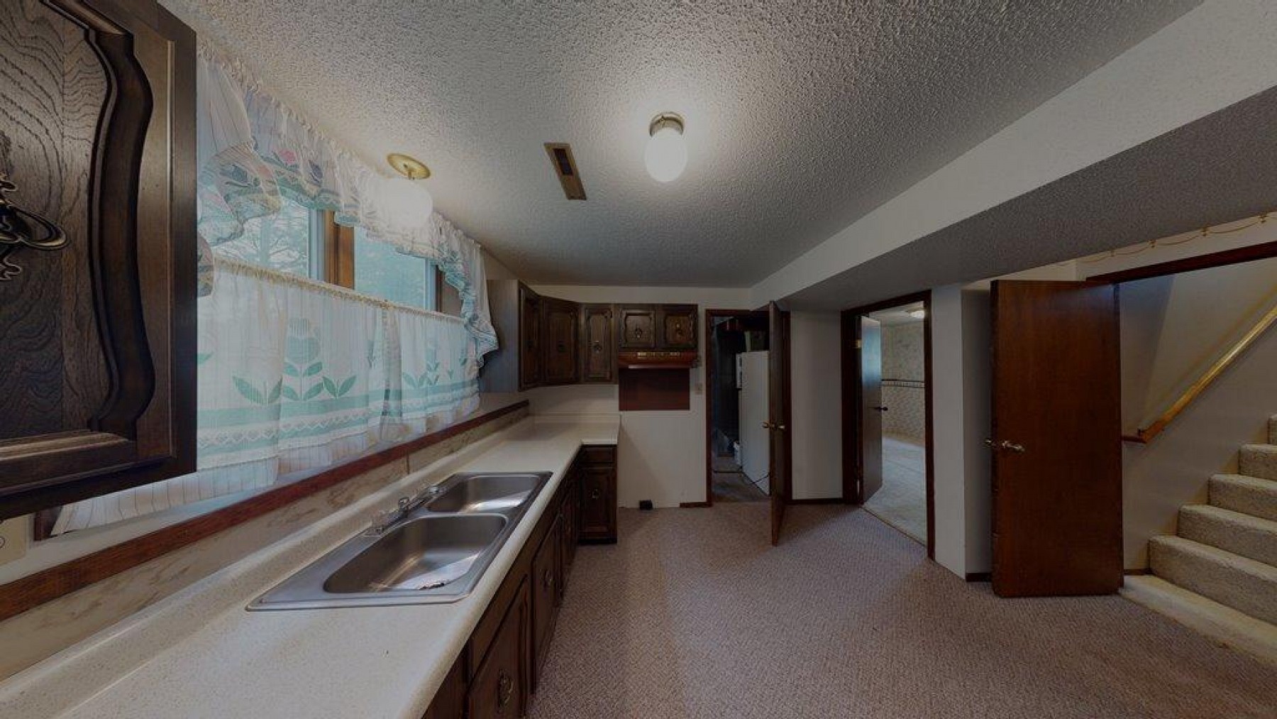 408 Dakota Avenue, Volga, SD 57071