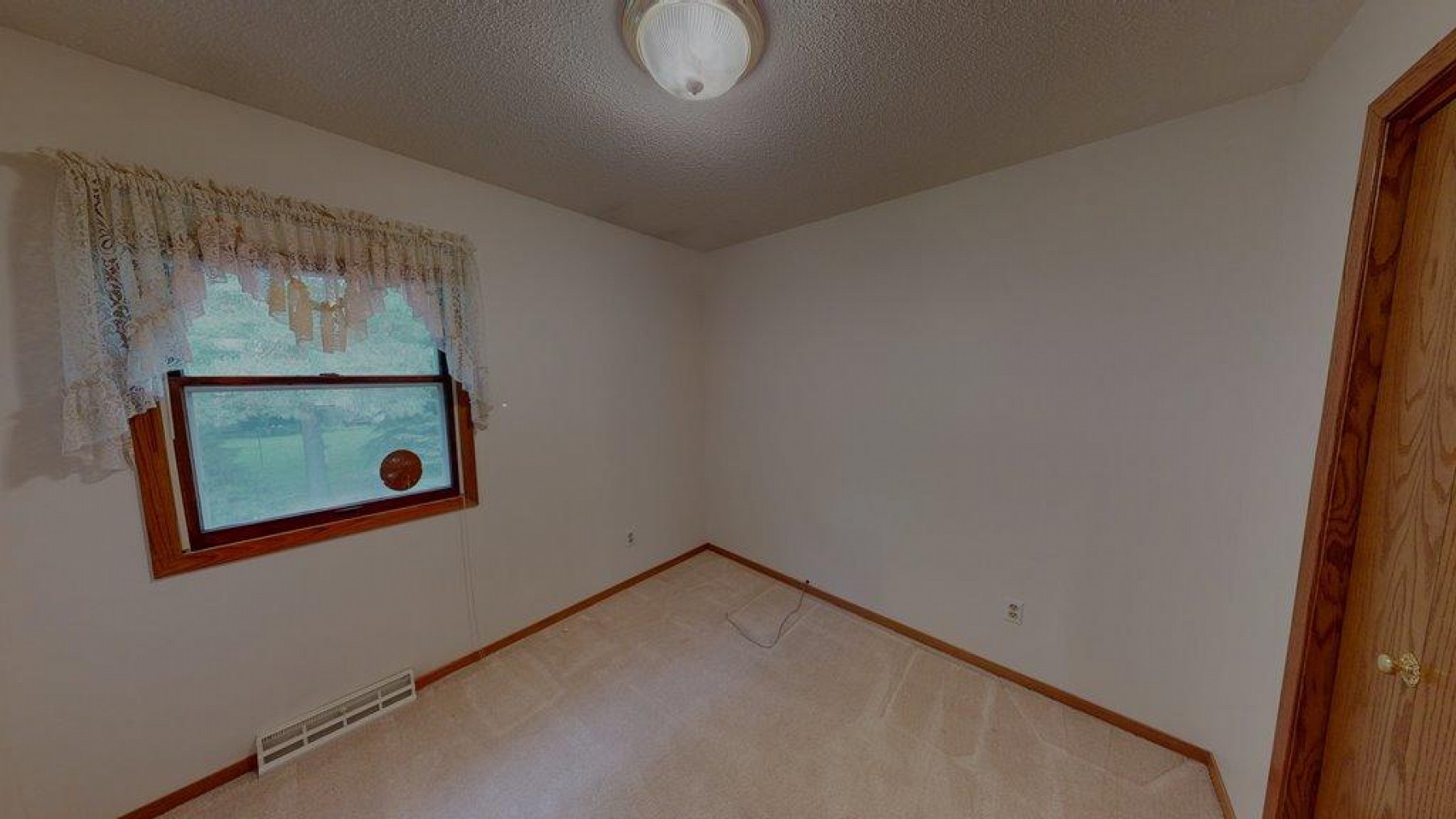 408 Dakota Avenue, Volga, SD 57071