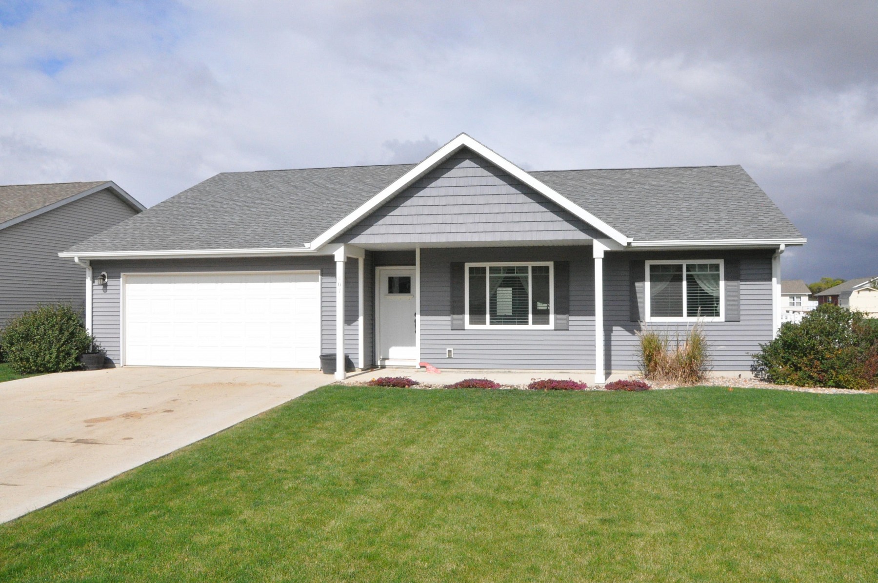 407 Lovejoy Lane, Aurora, SD 57002