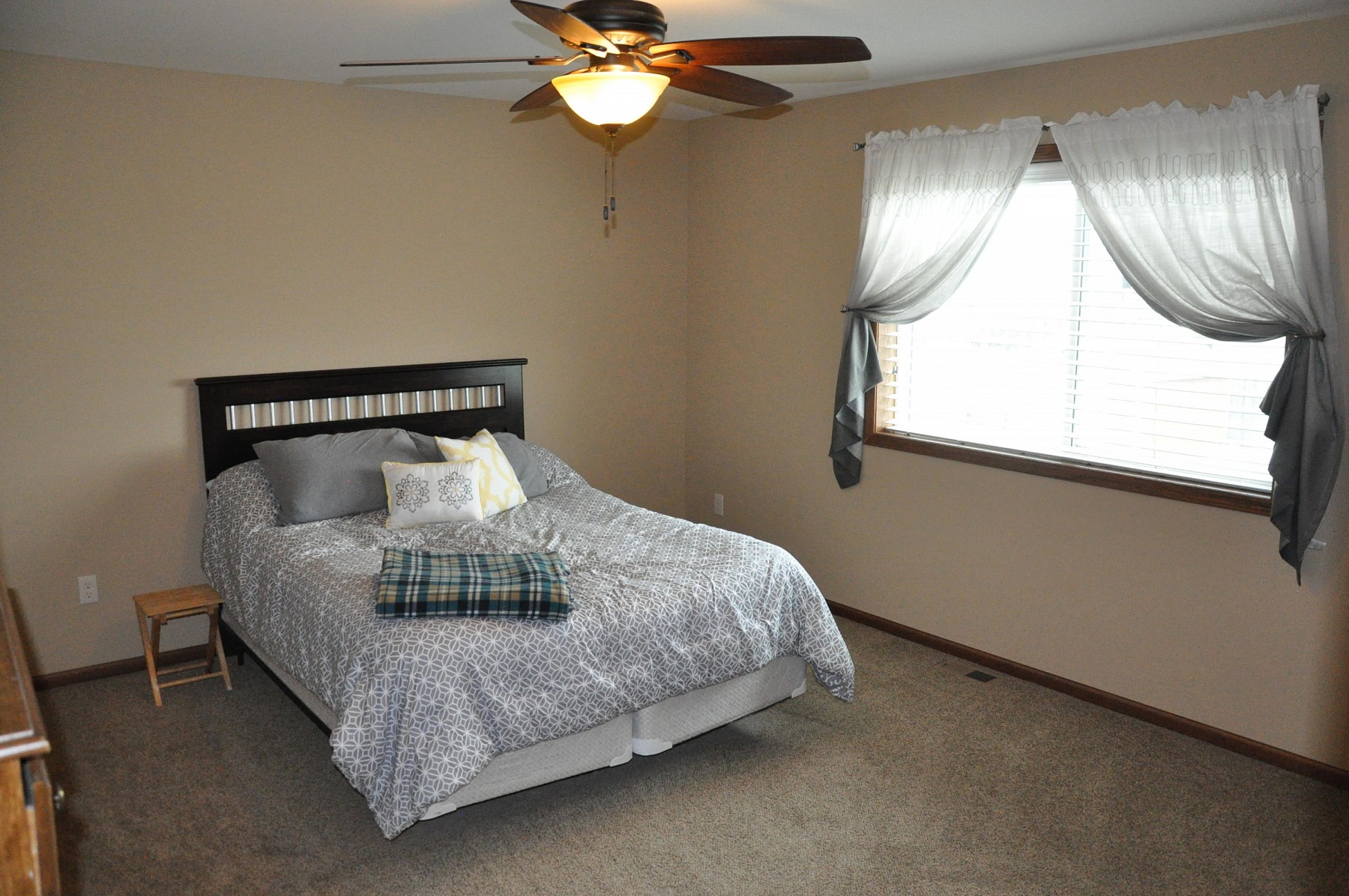 407 Lovejoy Lane, Aurora, SD 57002