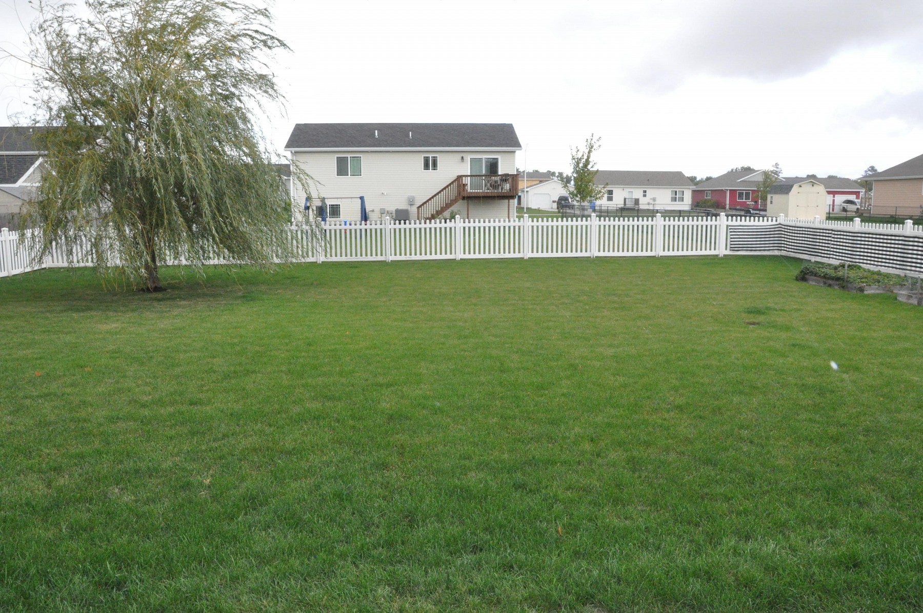 407 Lovejoy Lane, Aurora, SD 57002