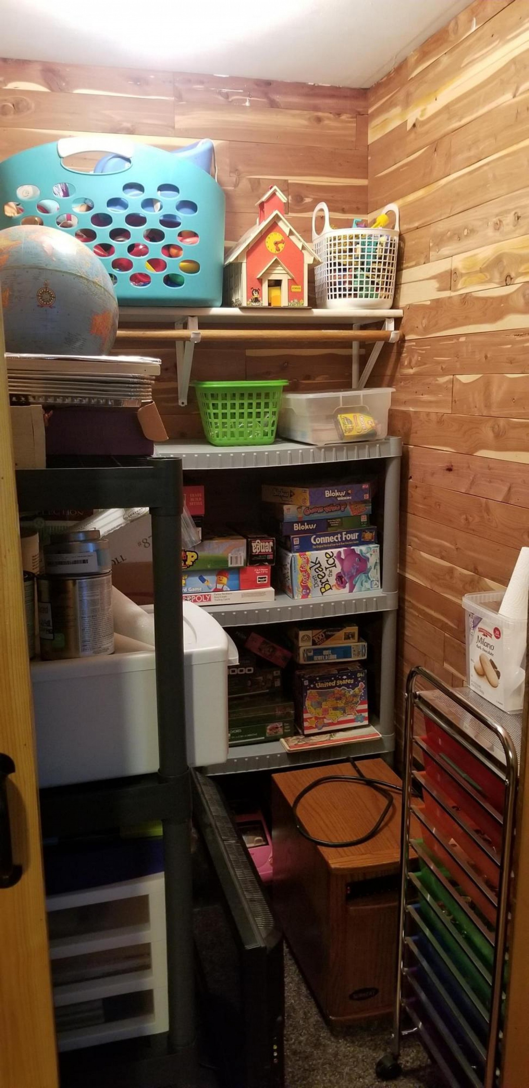 103 Vicki Avenue, Volga, SD 57071