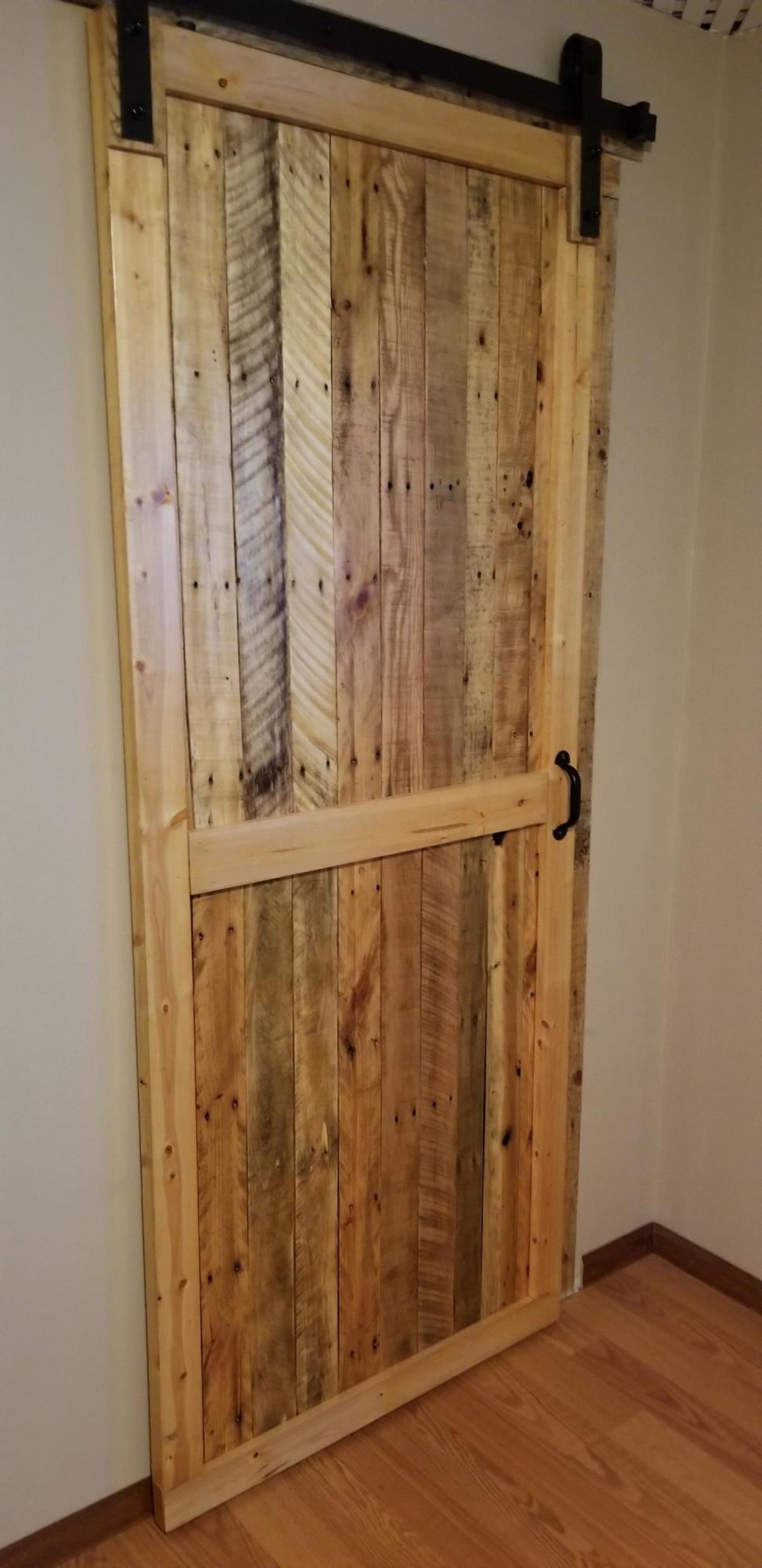 103 Vicki Avenue, Volga, SD 57071