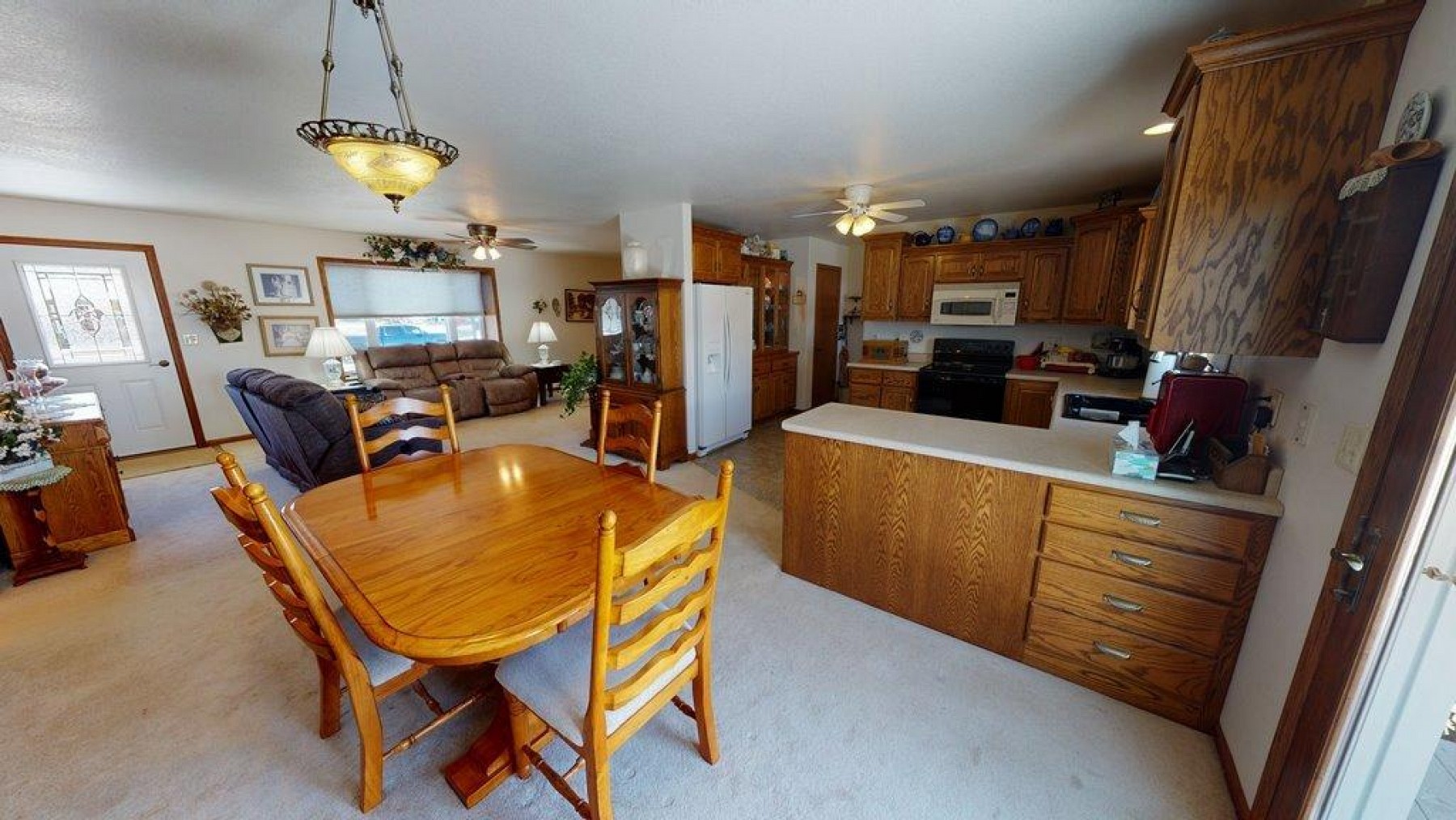 421 Quapaw Street, Iroquois, SD 57353