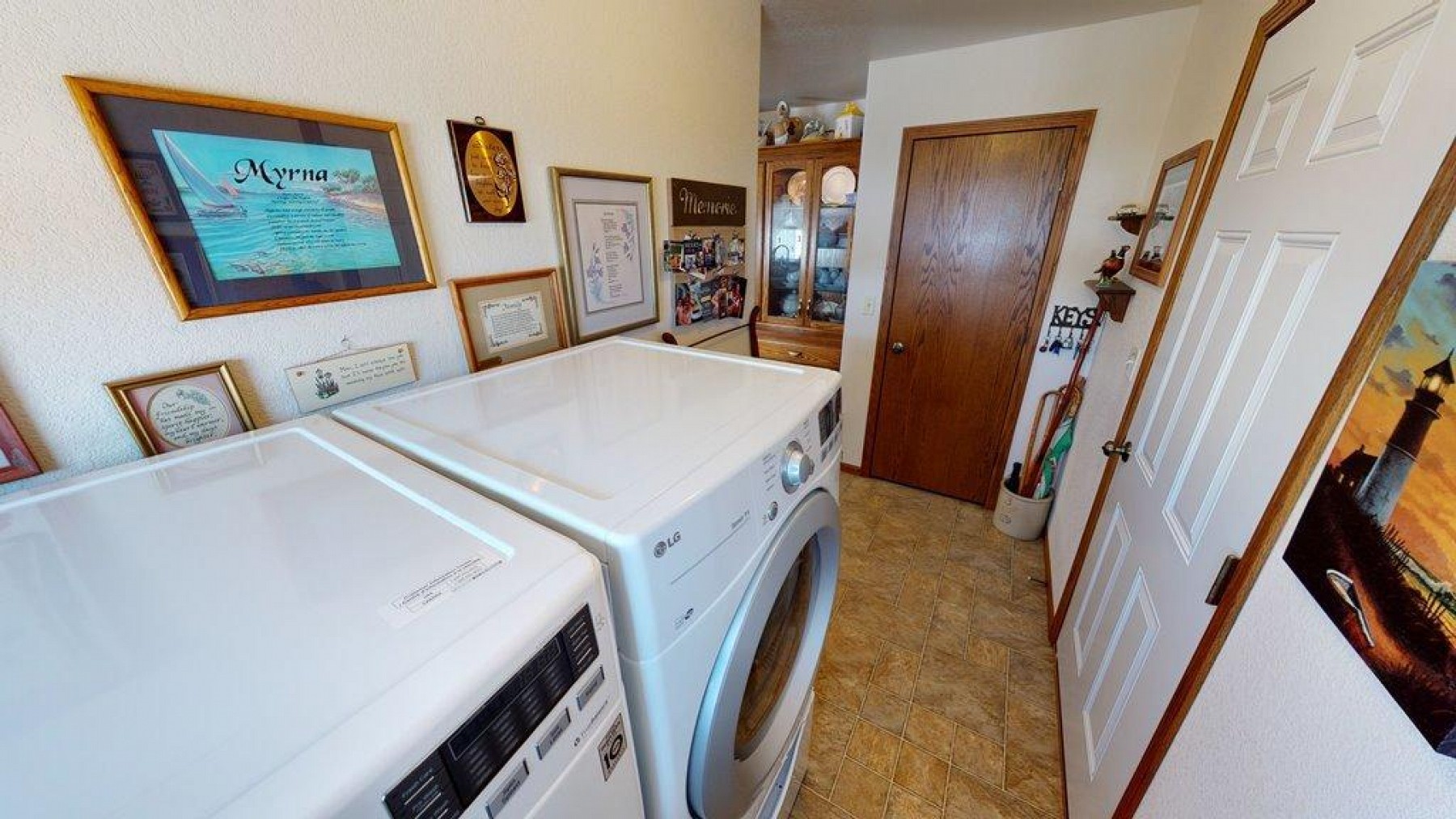 421 Quapaw Street, Iroquois, SD 57353