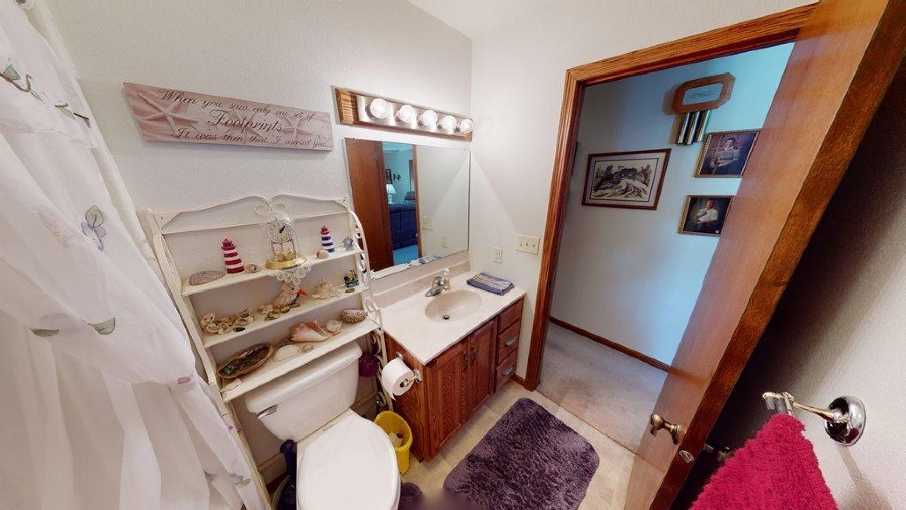 421 Quapaw Street, Iroquois, SD 57353