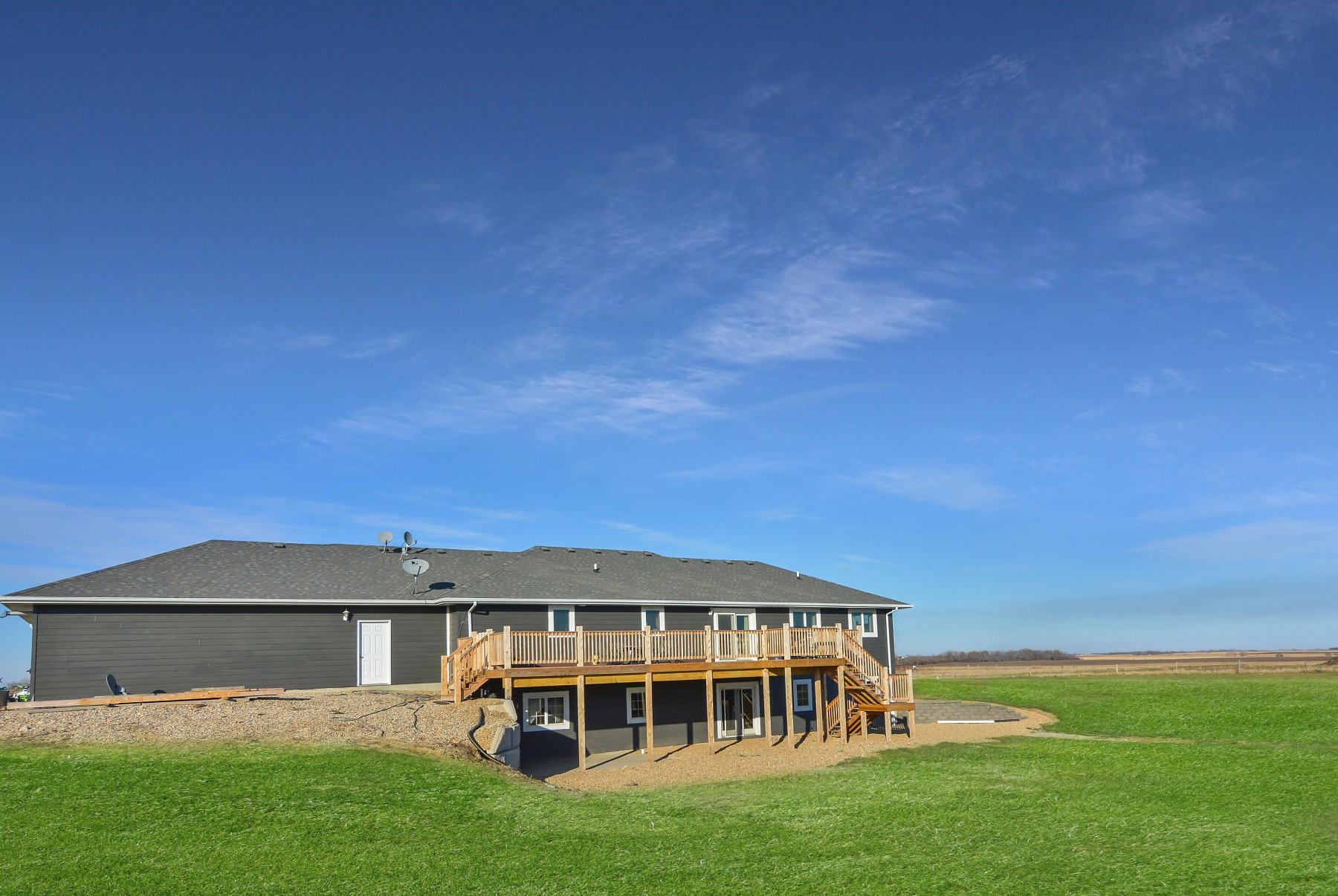 44003 207th Street, Lake Preston, SD 57249