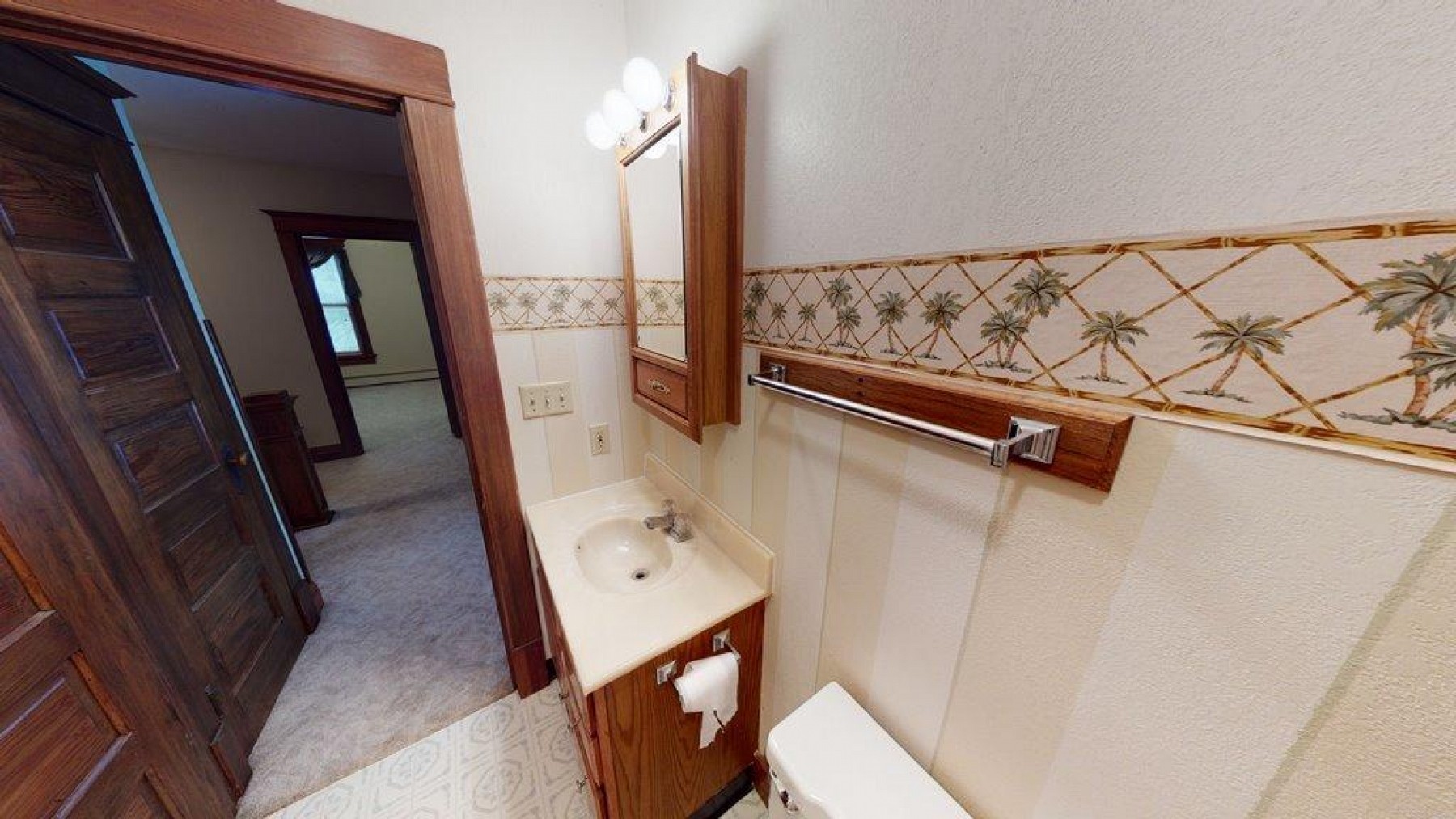 606 3rd Street NE, Lake Preston, SD 57249