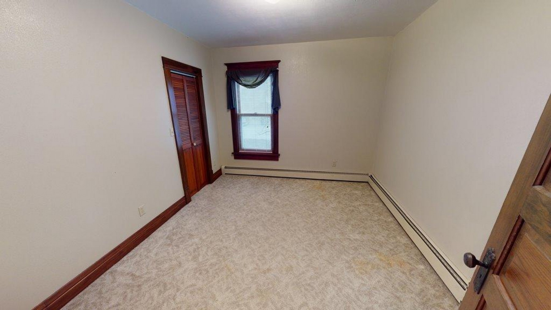 606 3rd Street NE, Lake Preston, SD 57249