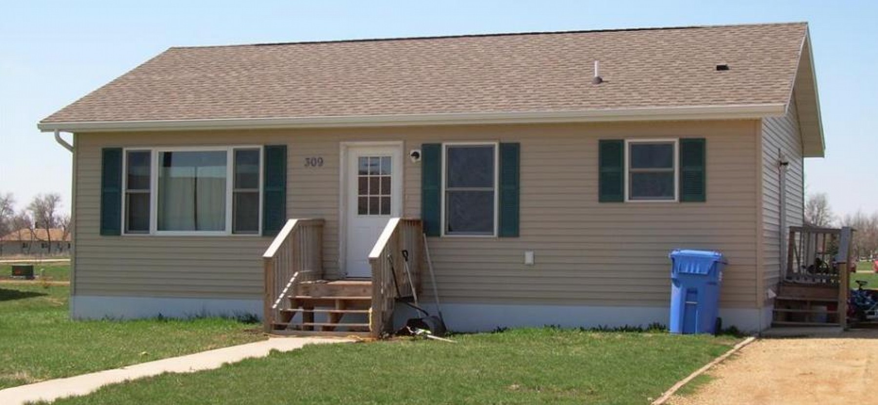 309 Kelsey Street, Elkton, SD 57026