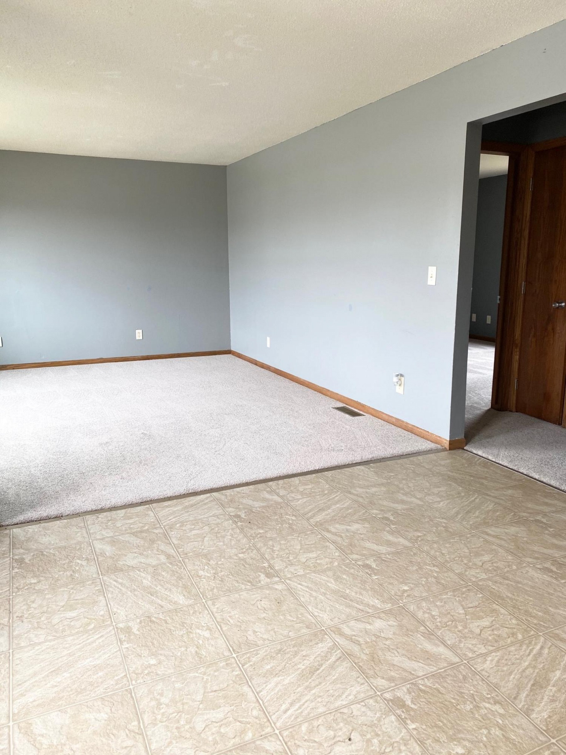 309 Kelsey Street, Elkton, SD 57026