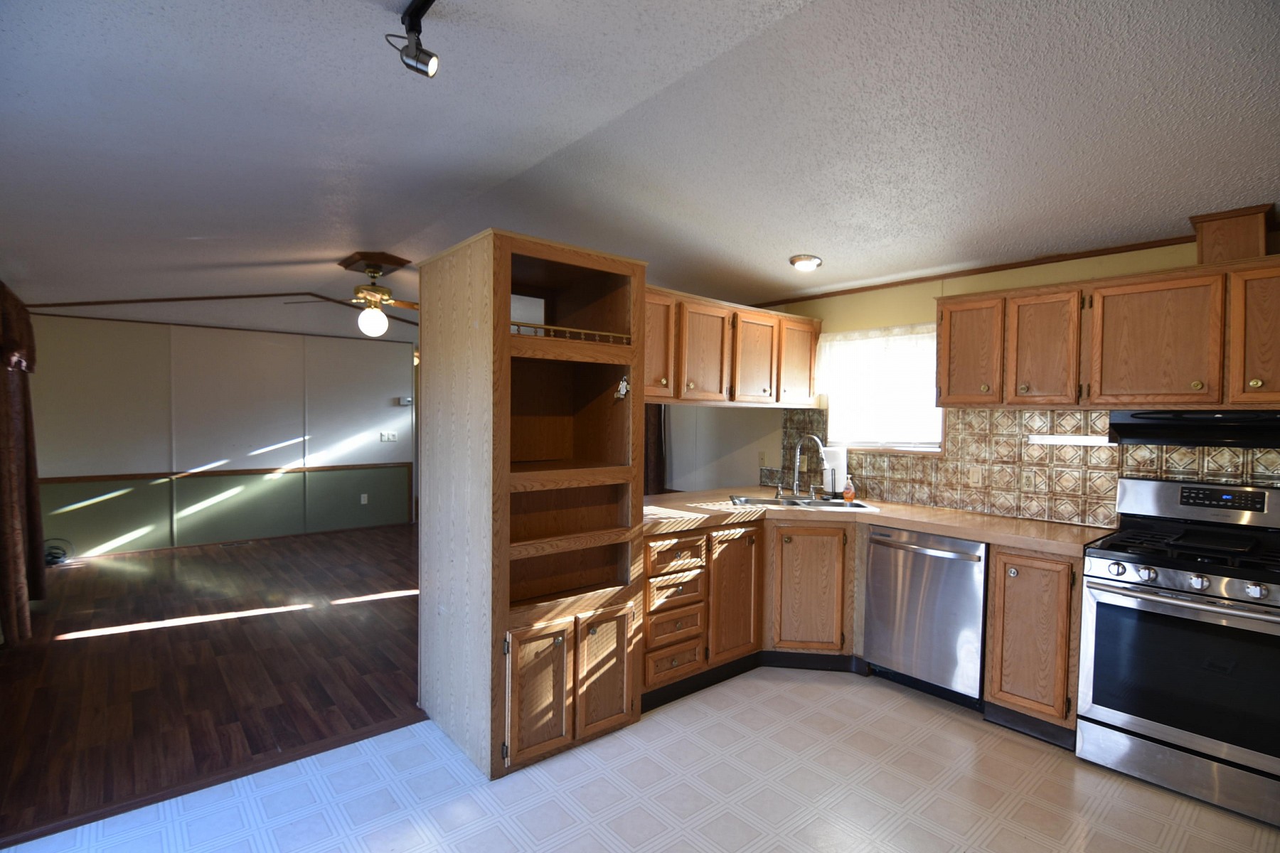 606 Morgans Pass, Brookings, SD 57006
