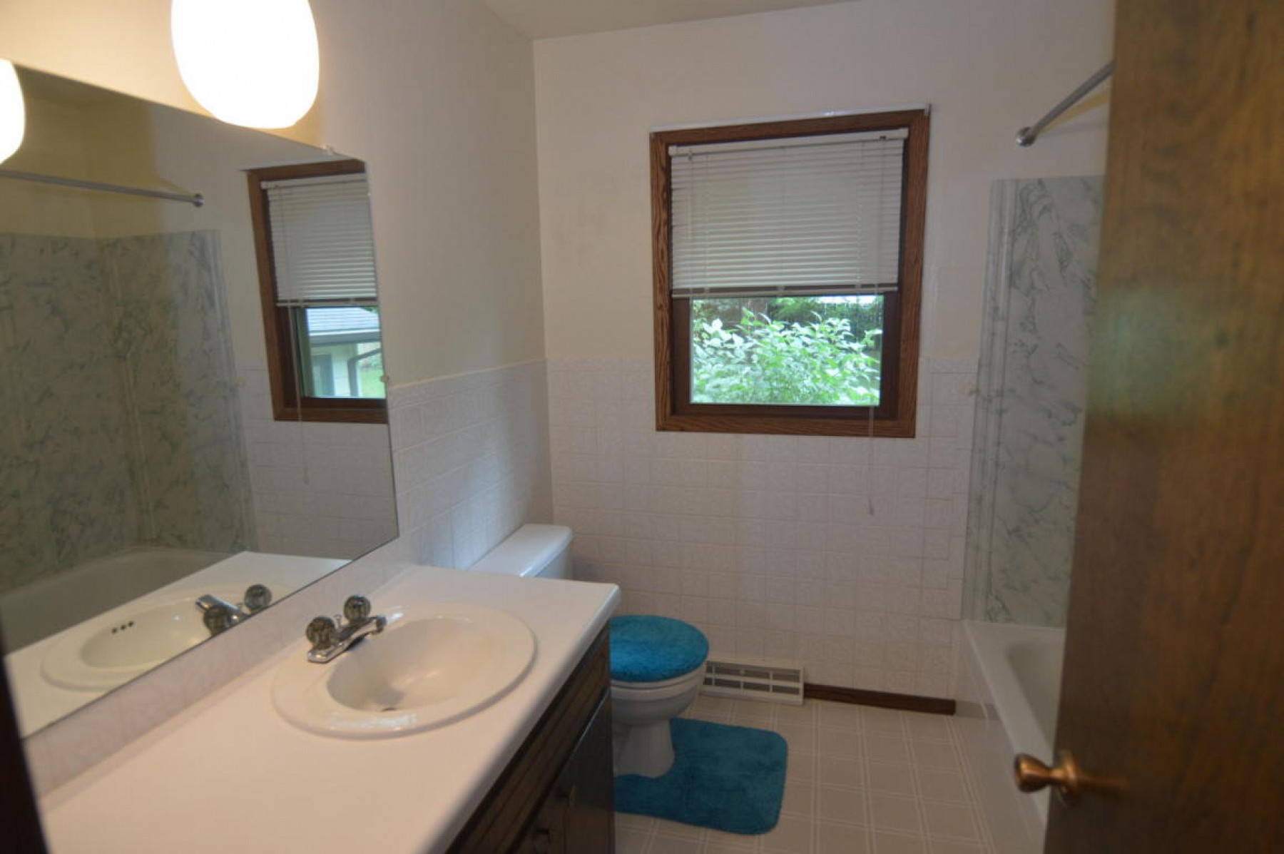 501 17th Avenue S, Brookings, SD 57006