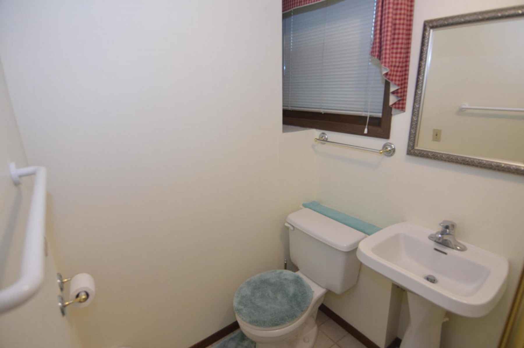 501 17th Avenue S, Brookings, SD 57006