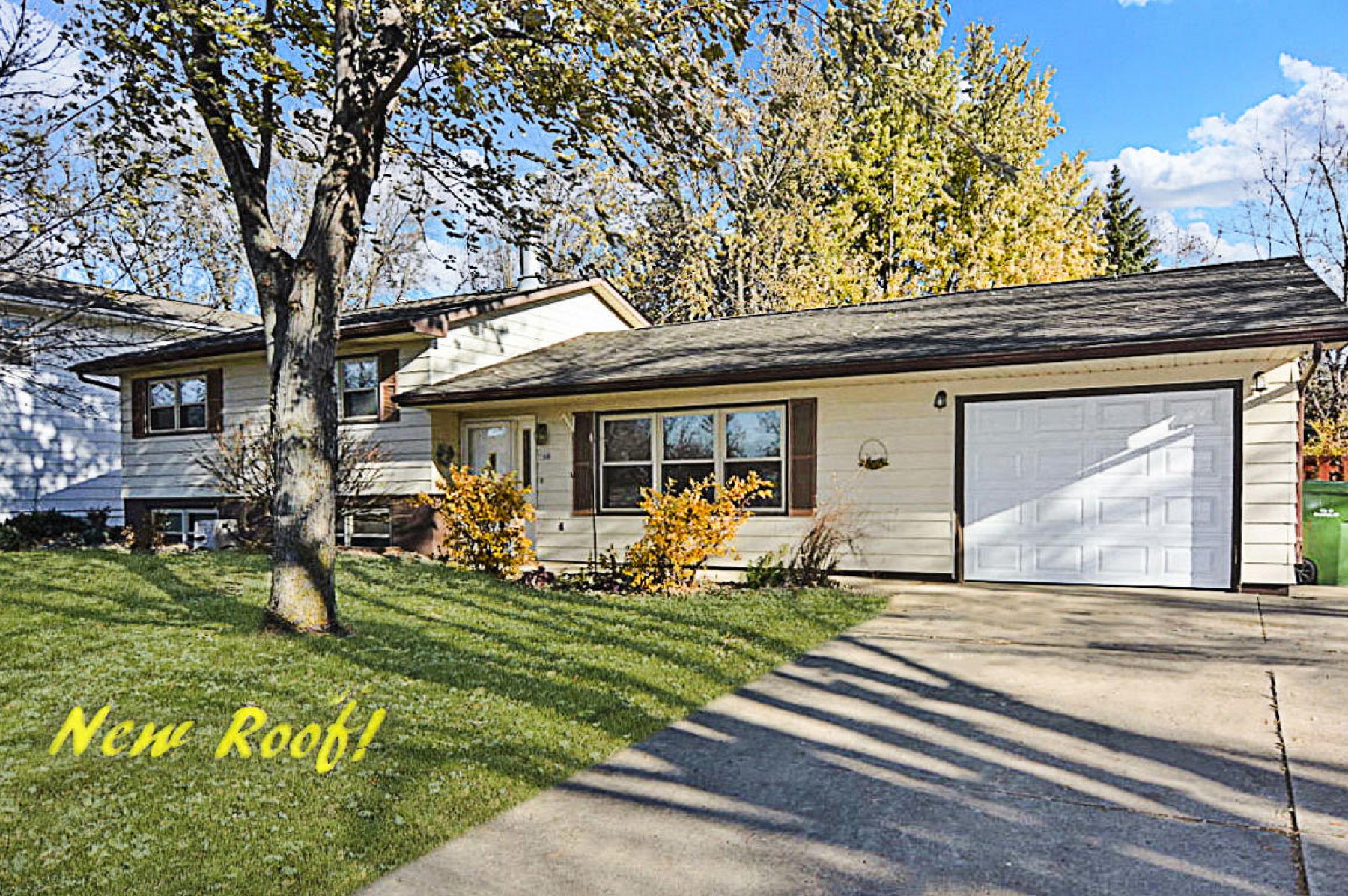 501 17th Avenue S, Brookings, SD 57006