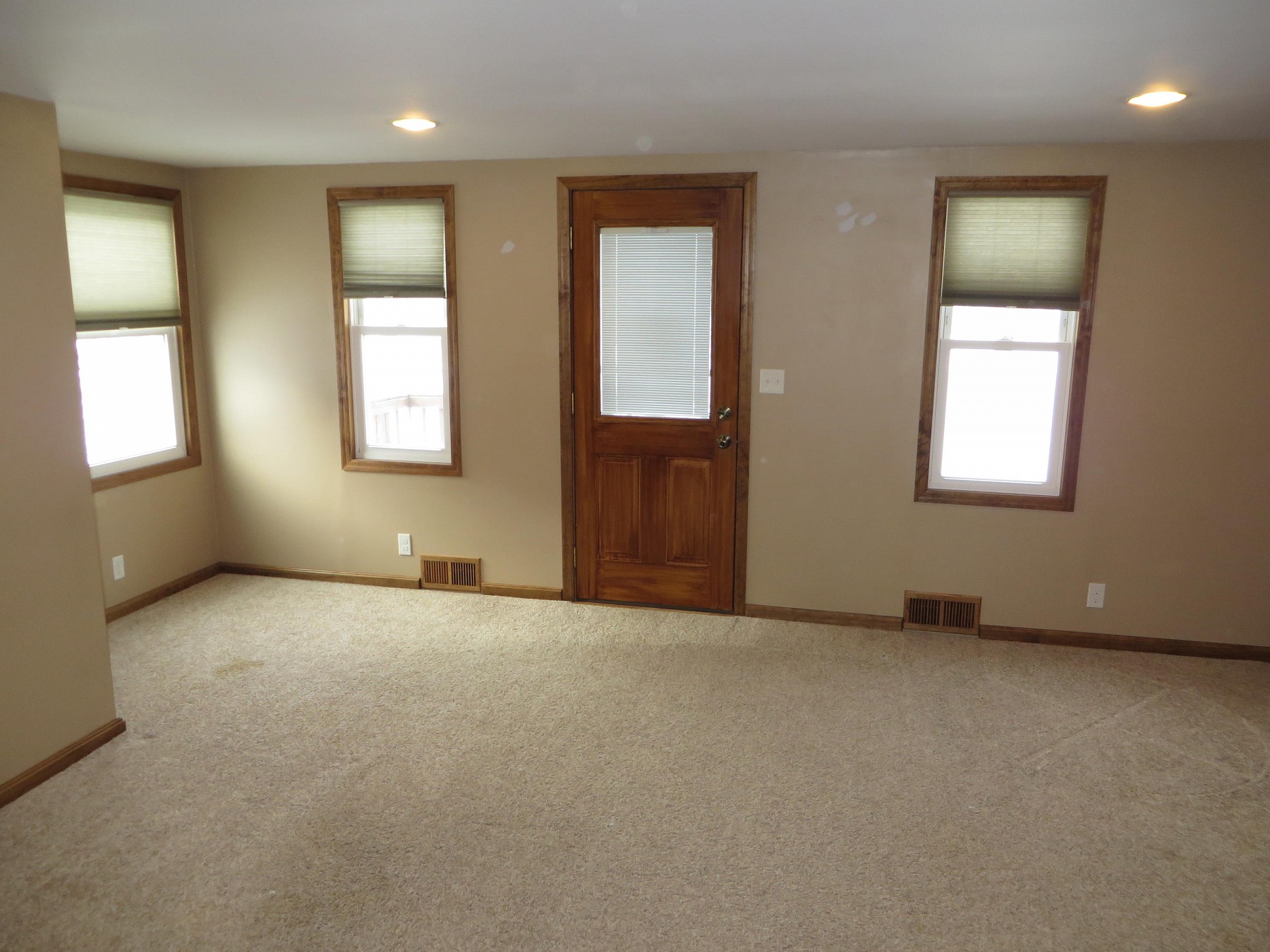 524 Astrachan Avenue, Volga, SD 57071