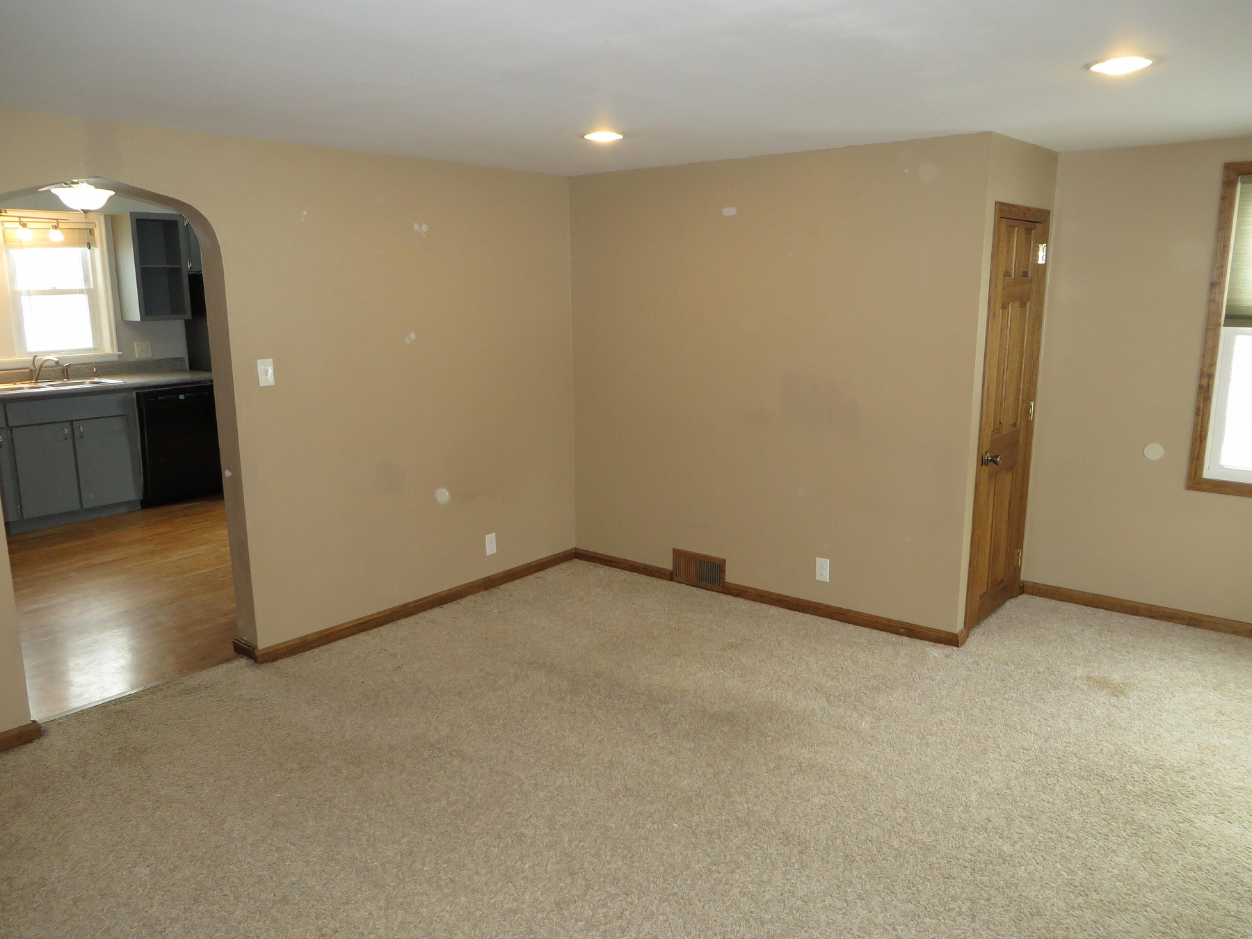 524 Astrachan Avenue, Volga, SD 57071