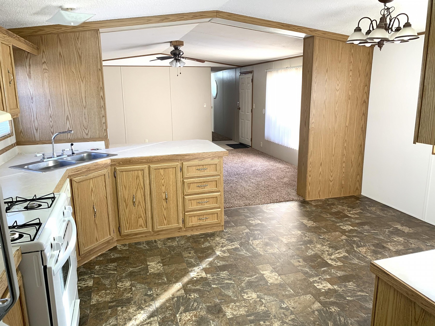 600 5th Avenue S, Brookings, SD 57006