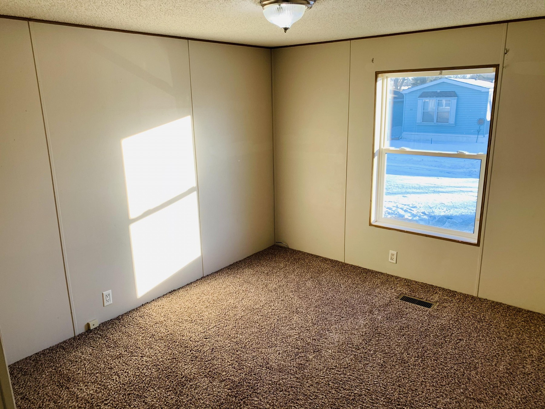 600 5th Avenue S, Brookings, SD 57006