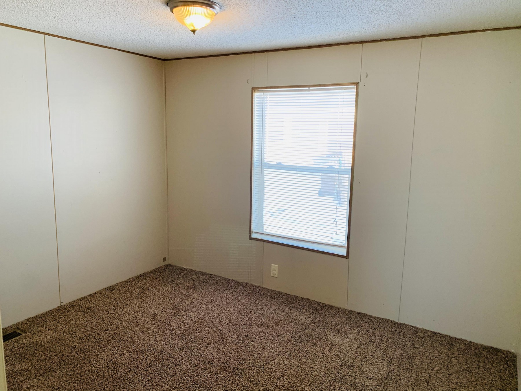 600 5th Avenue S, Brookings, SD 57006