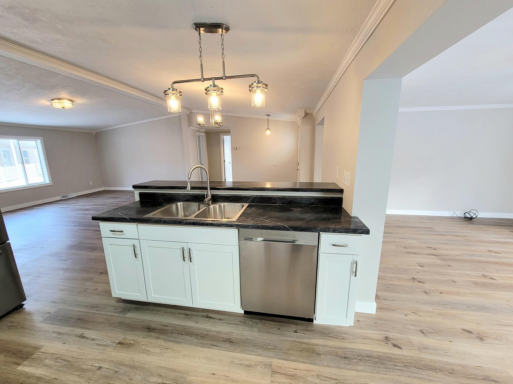 612 6th Avenue S, Brookings, SD 57006