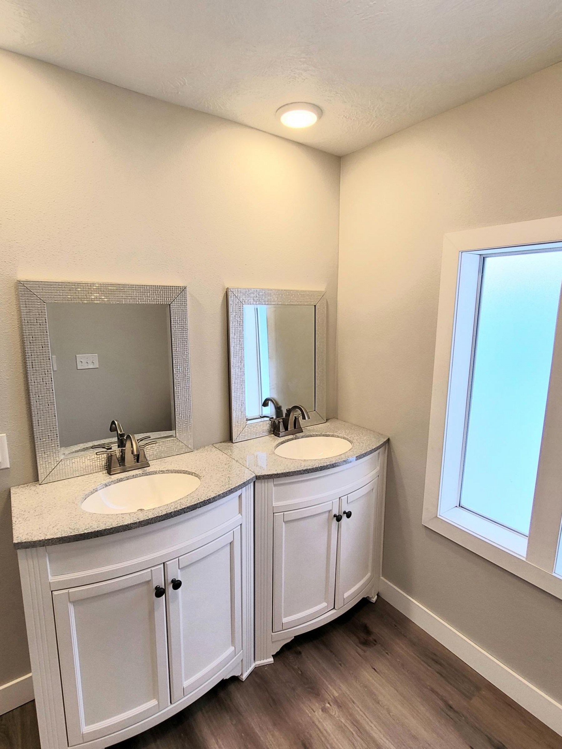 612 6th Avenue S, Brookings, SD 57006