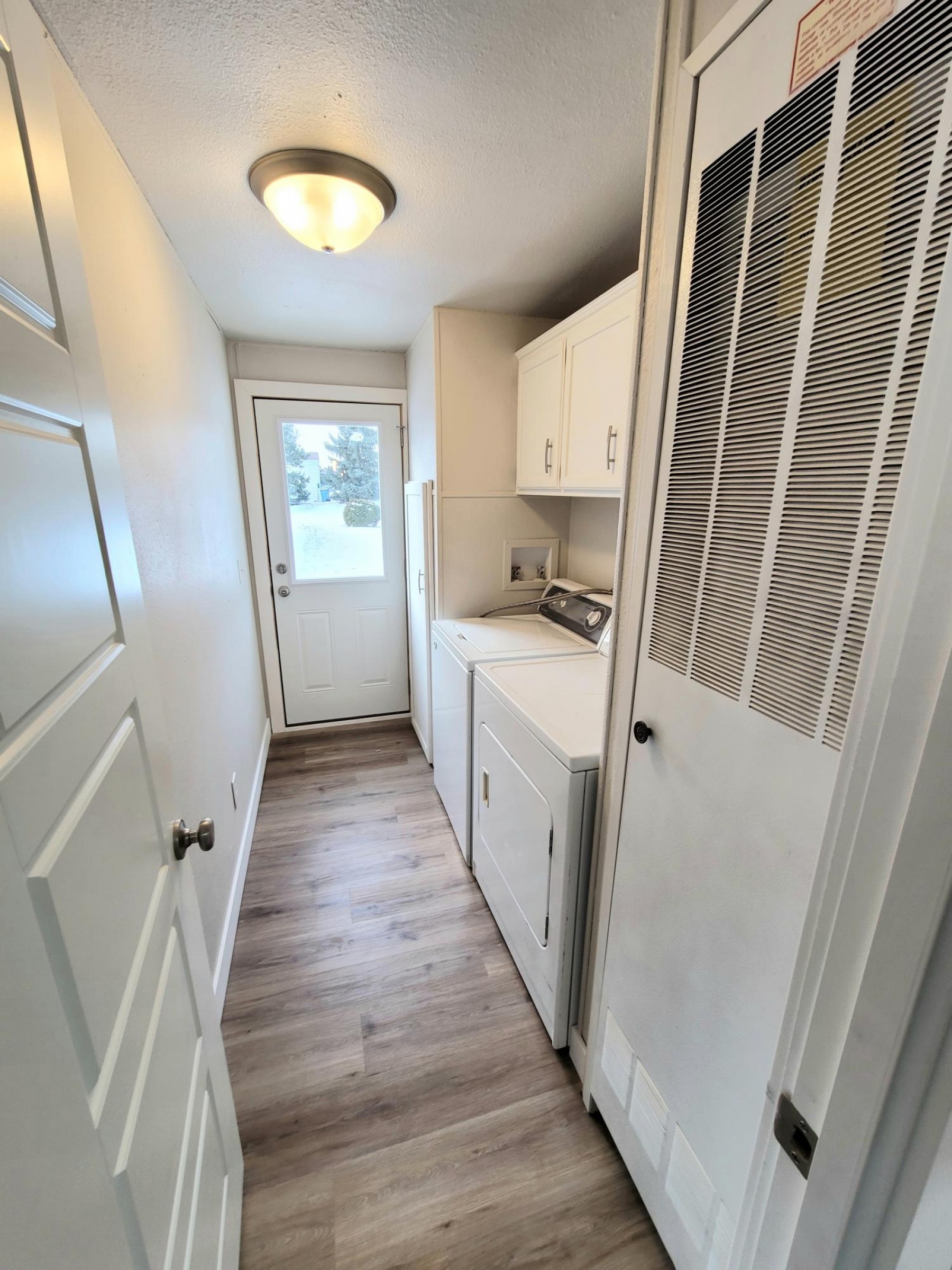 612 6th Avenue S, Brookings, SD 57006