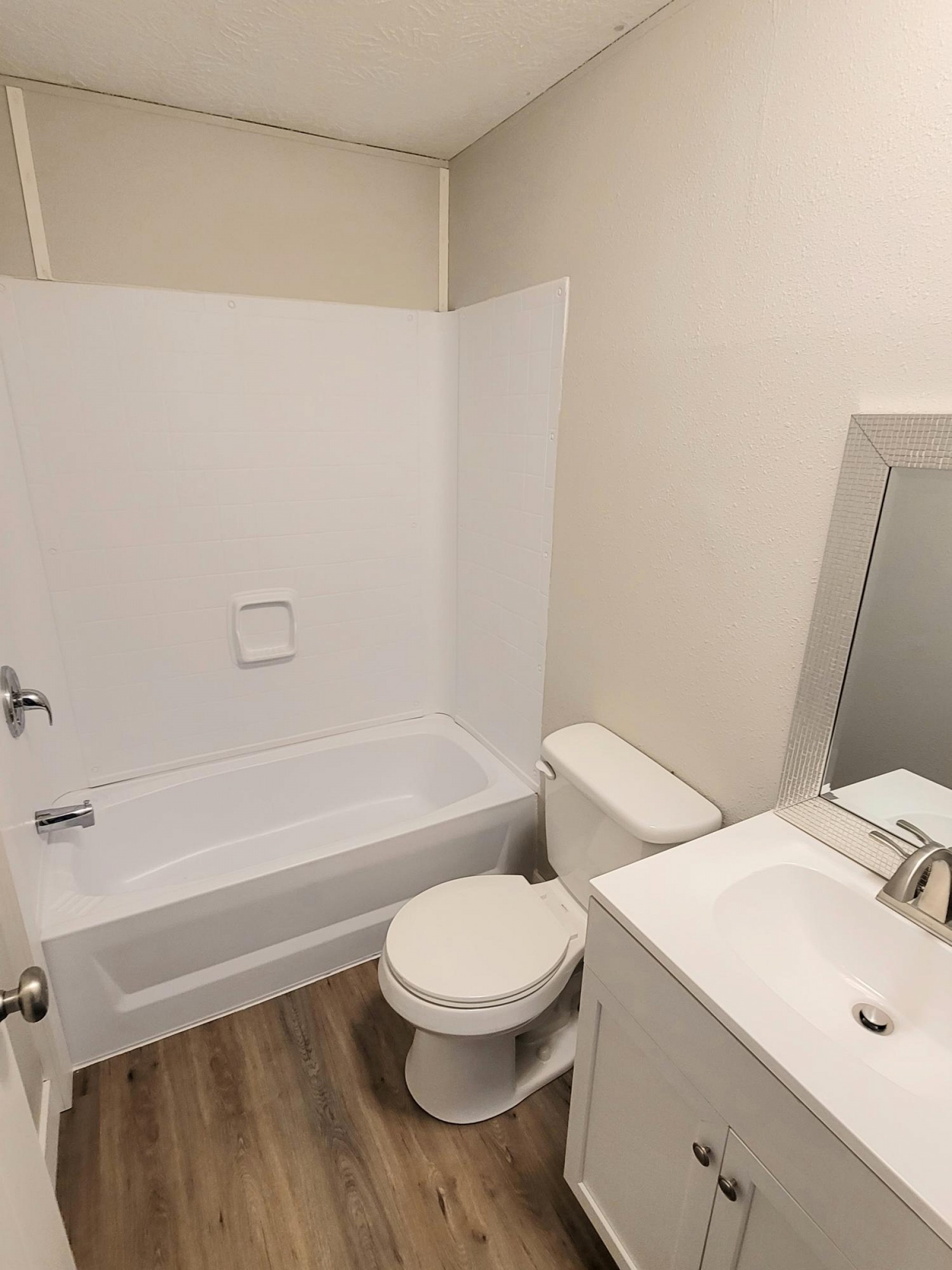 612 6th Avenue S, Brookings, SD 57006