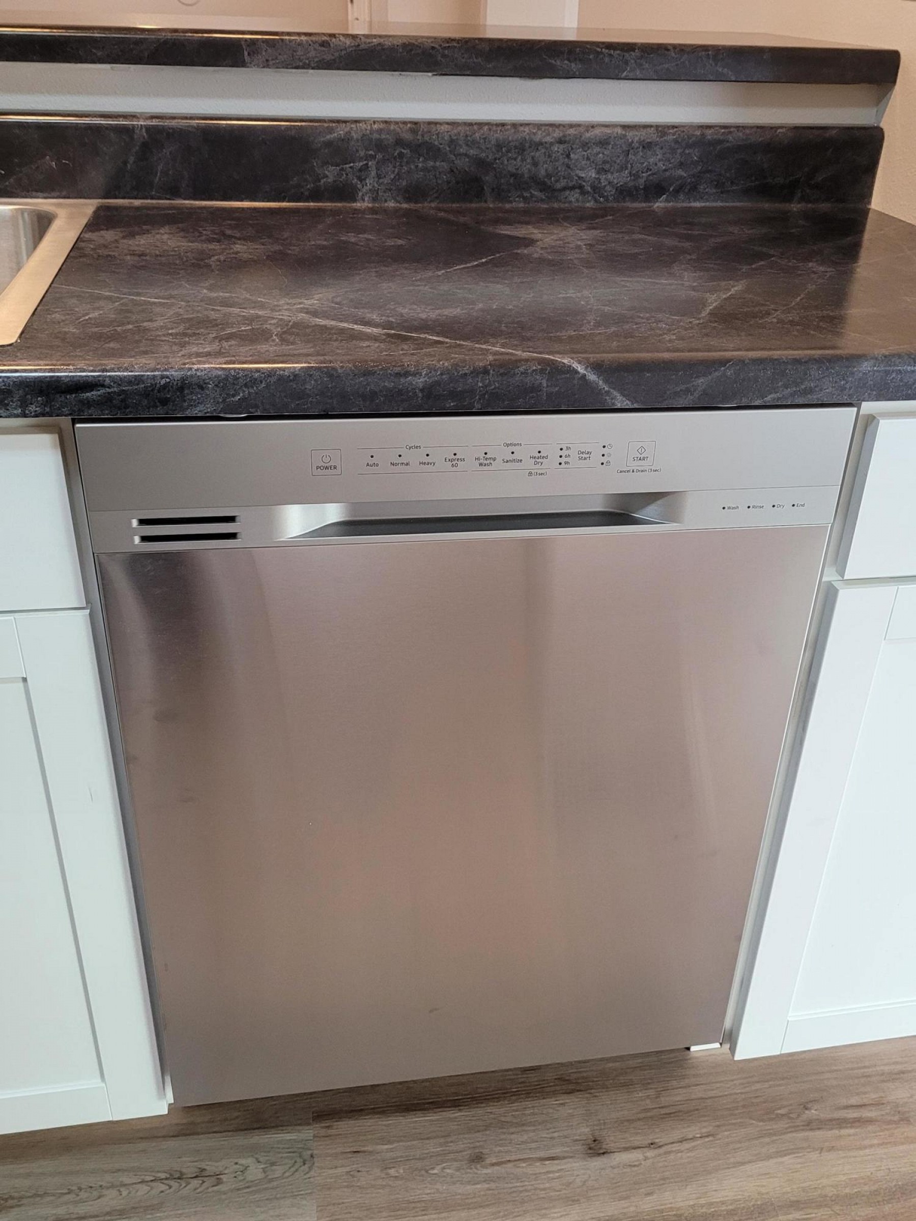 612 6th Avenue S, Brookings, SD 57006