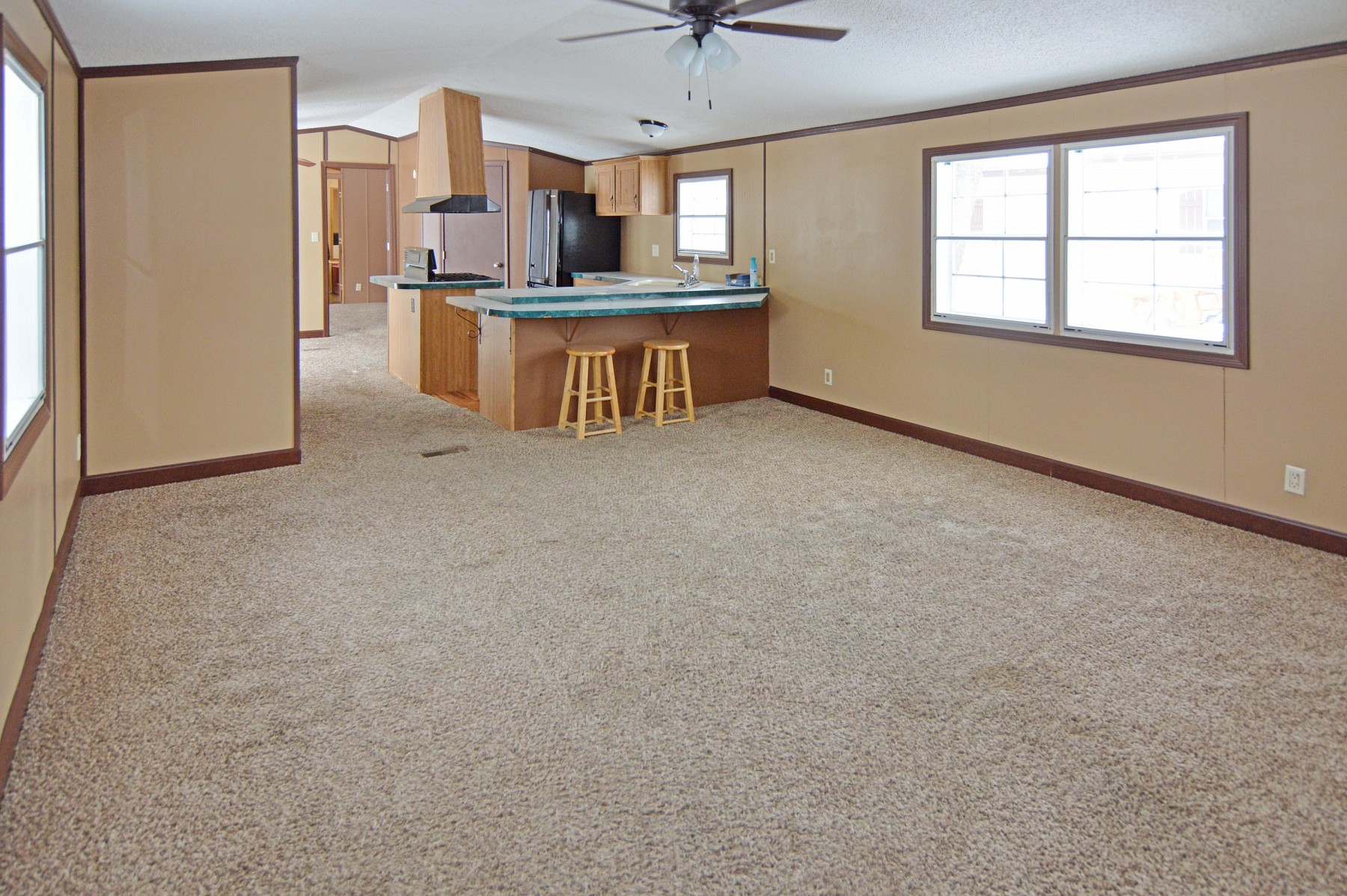 408 3rd Avenue S, Brookings, SD 57006