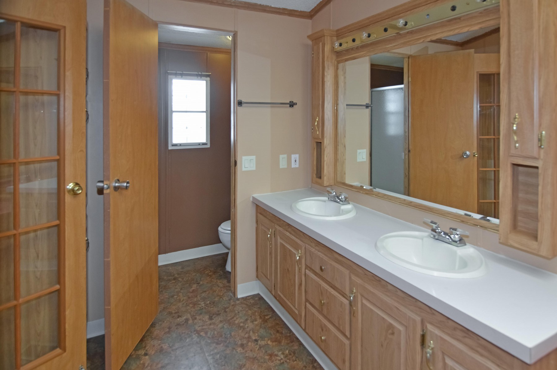 408 3rd Avenue S, Brookings, SD 57006