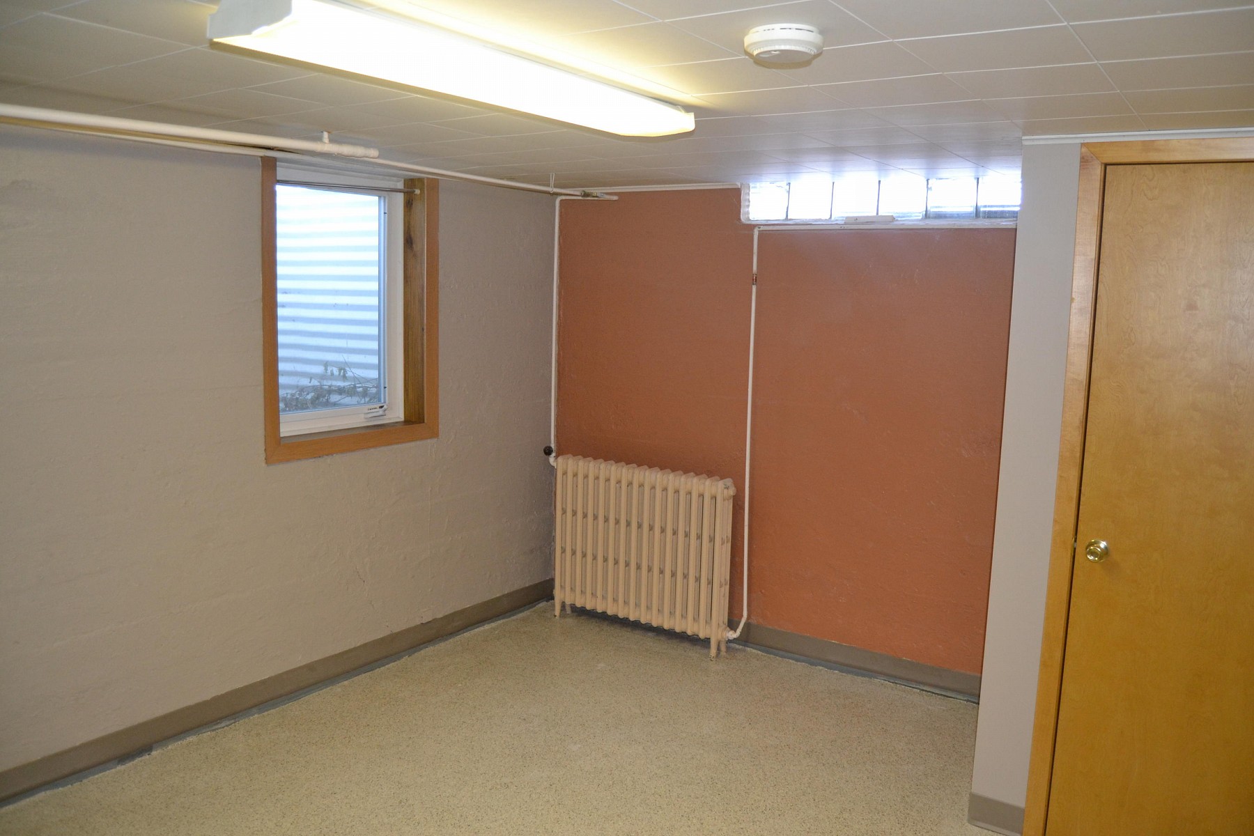 525 9th Avenue, Brookings, SD 57006