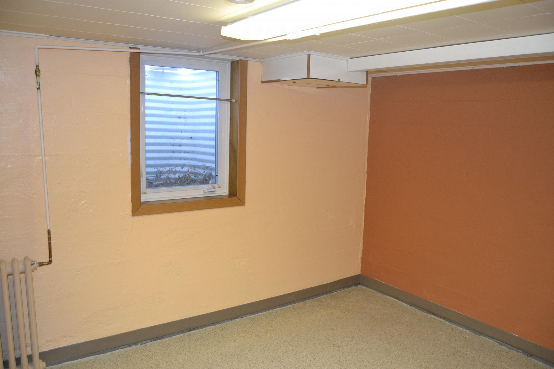 525 9th Avenue, Brookings, SD 57006