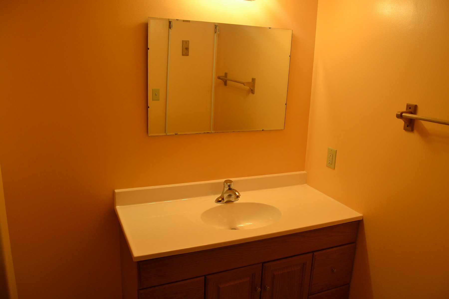 525 9th Avenue, Brookings, SD 57006