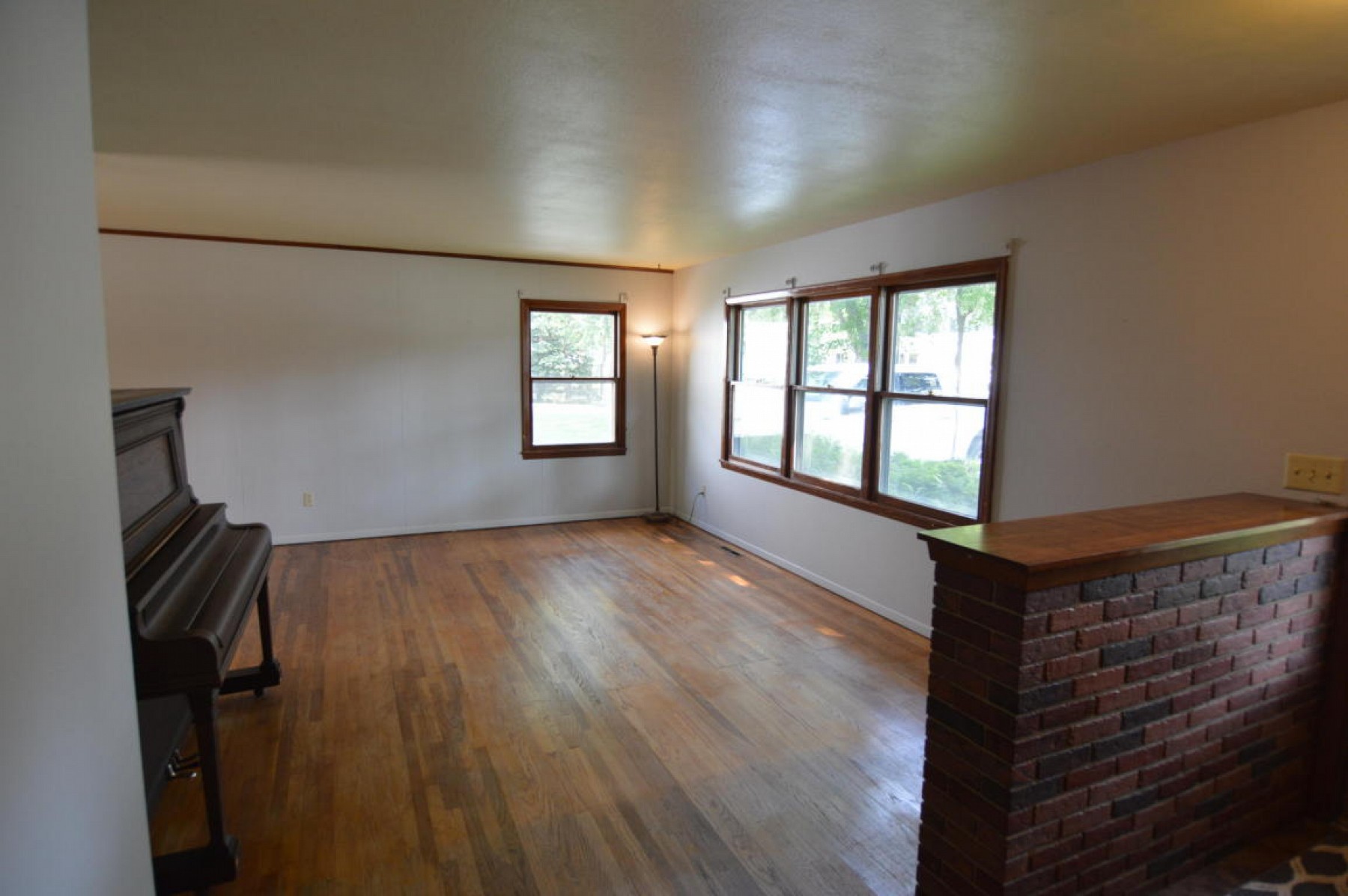 314 Lincoln Lane S, Brookings, SD 57006