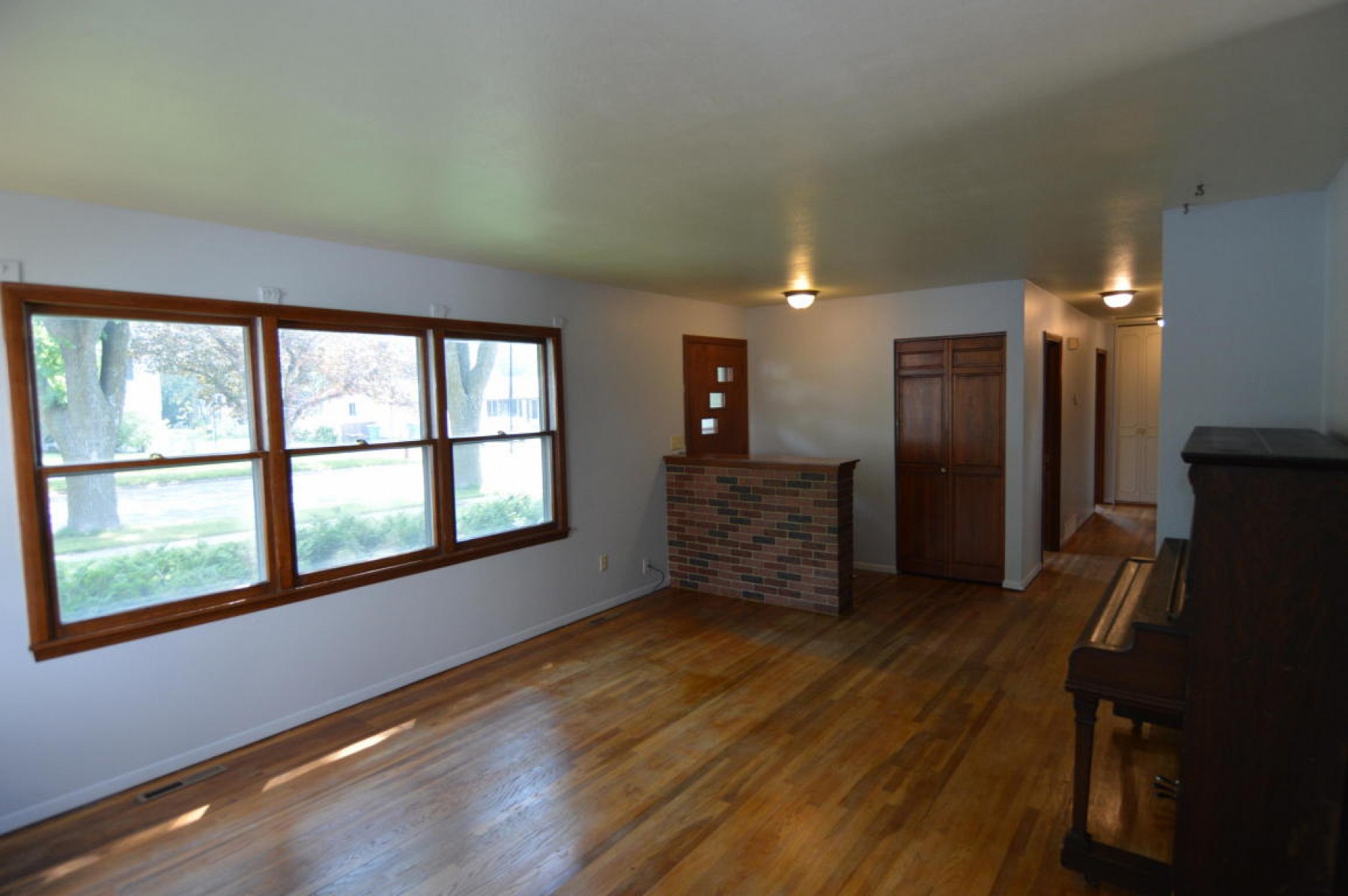 314 Lincoln Lane S, Brookings, SD 57006